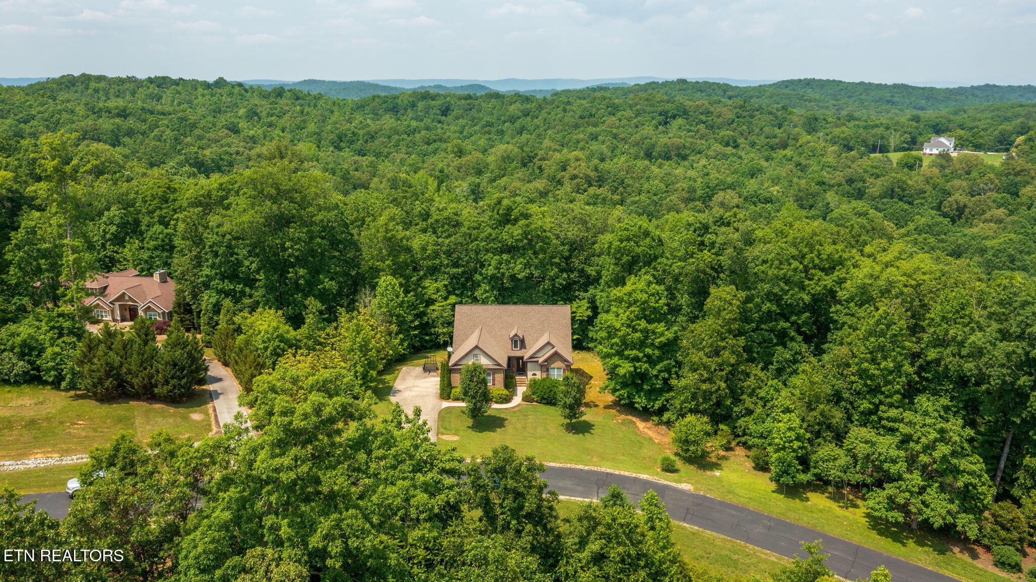 220 W Mountain Drive Rockwood TN 37854