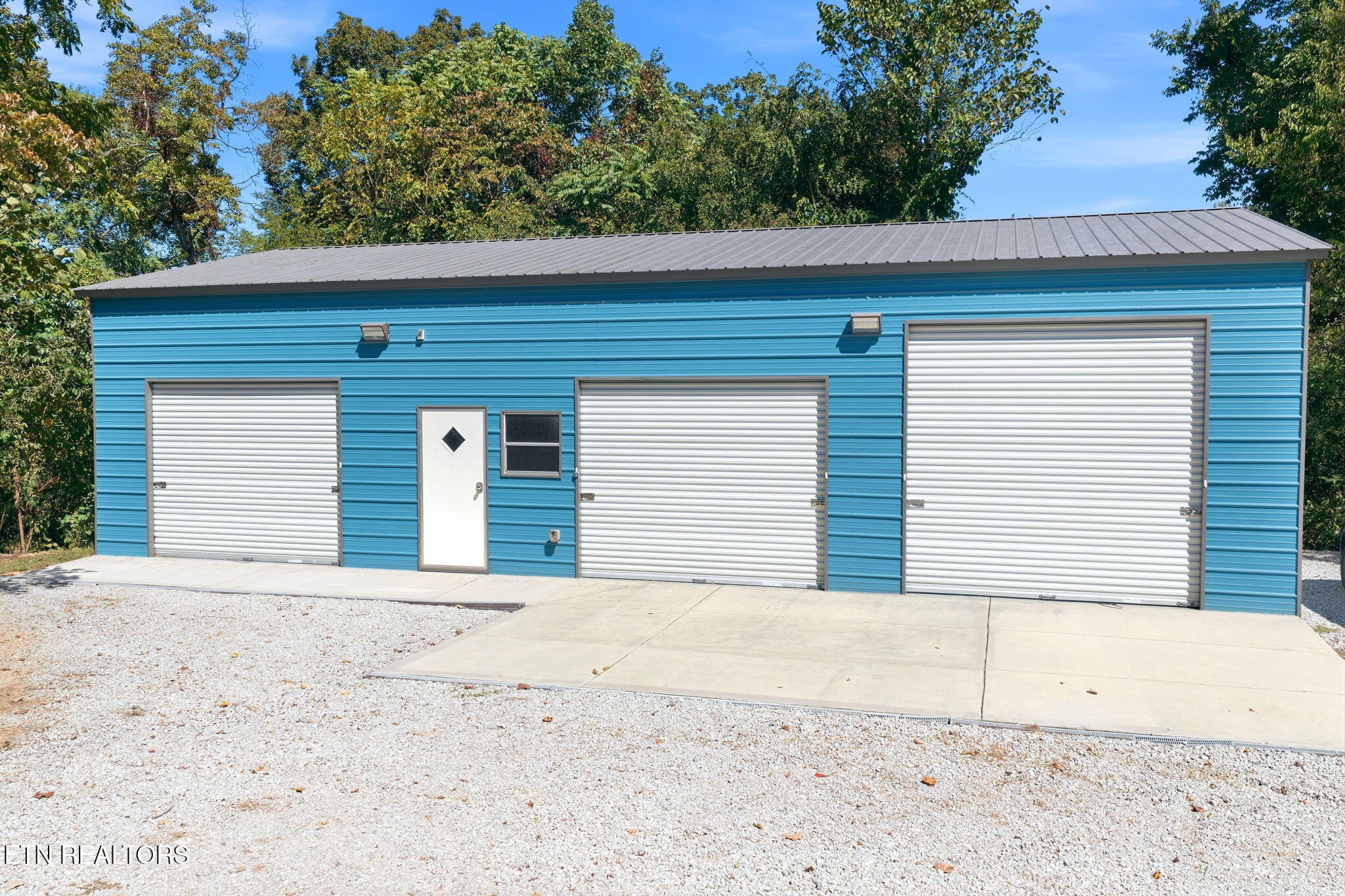 175 & 230 Johnson Lane Rocky Top TN 37769