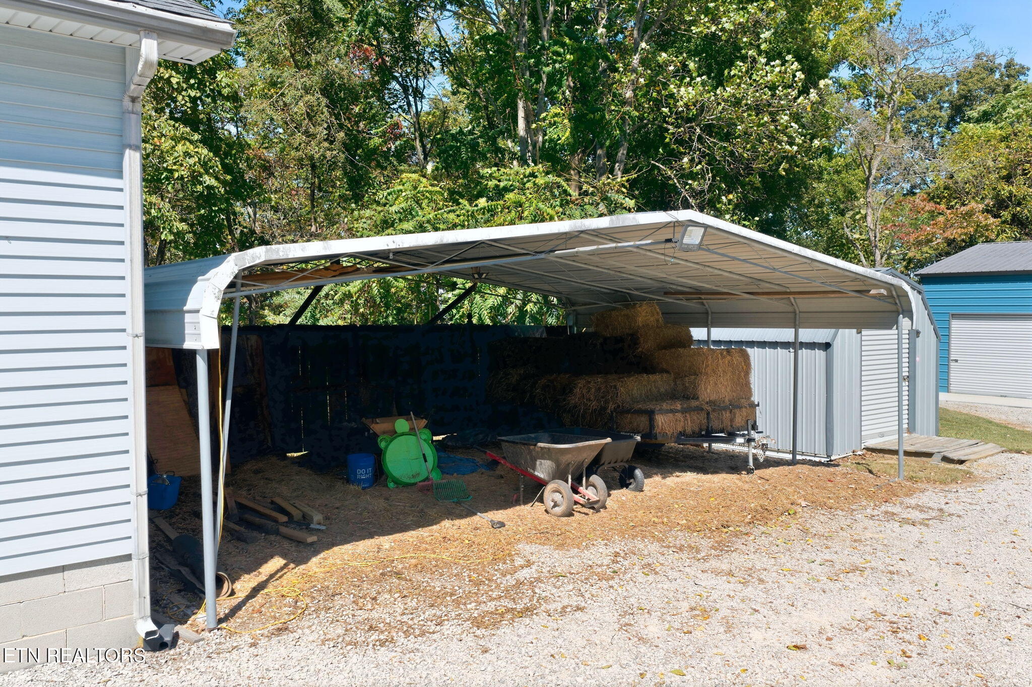 175 & 230 Johnson Lane Rocky Top TN 37769
