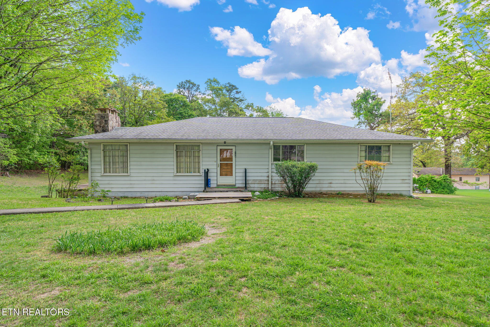126 Hicks Lane Rockwood TN 37854