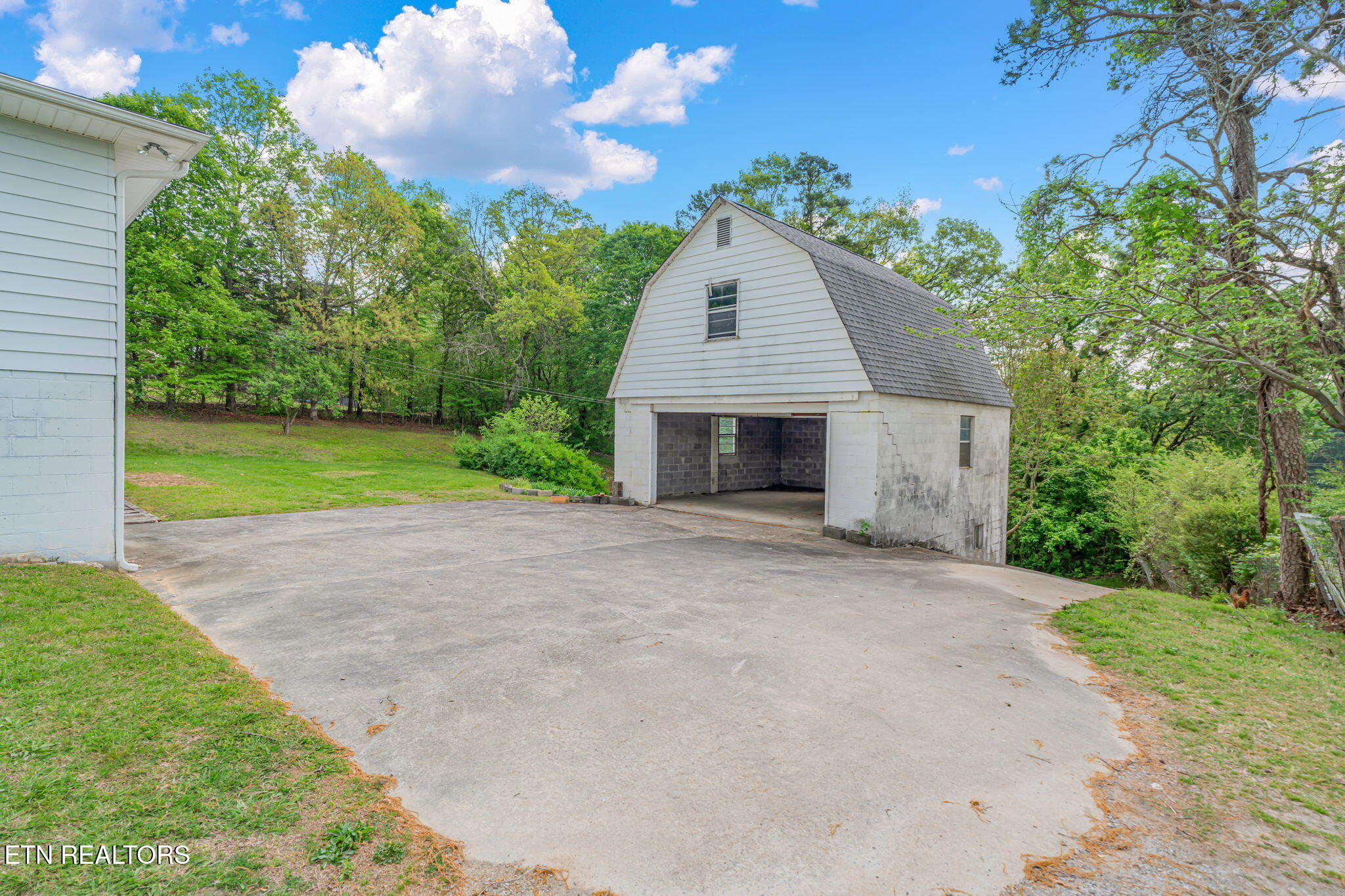 126 Hicks Lane Rockwood TN 37854