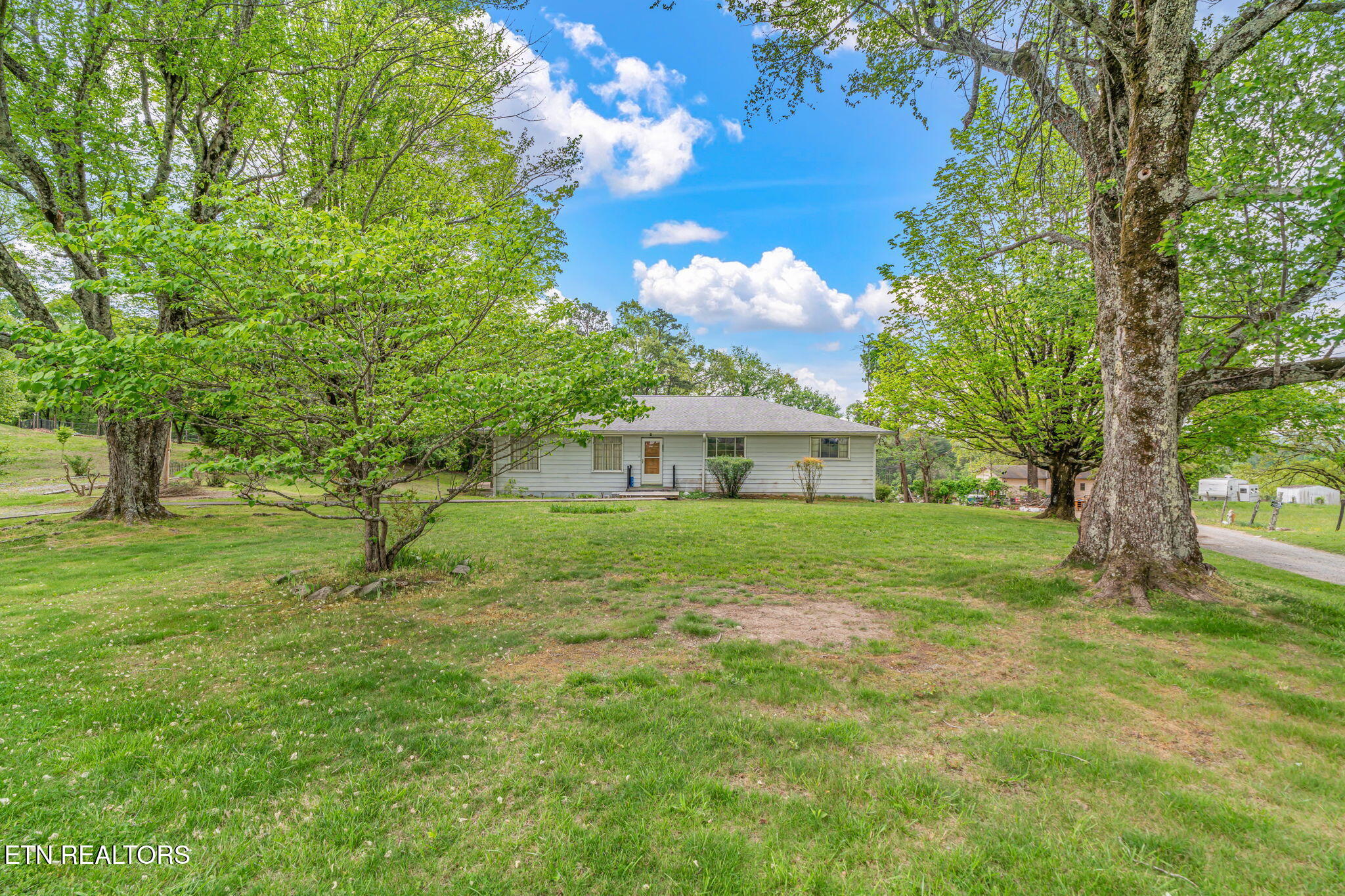 126 Hicks Lane Rockwood TN 37854