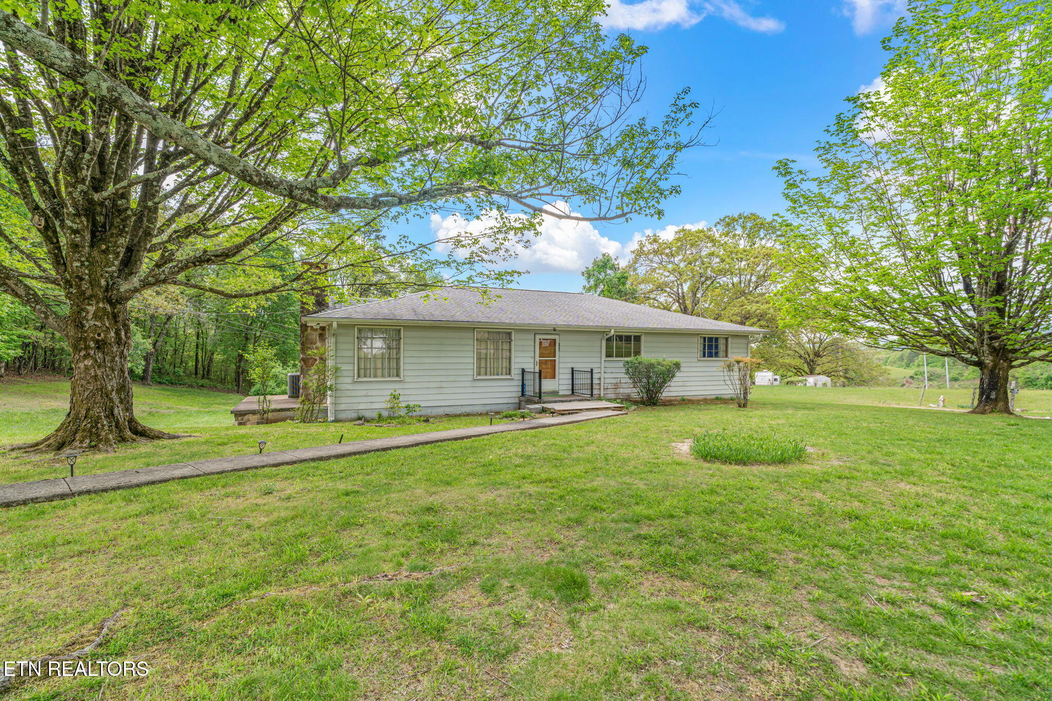 126 Hicks Lane Rockwood TN 37854