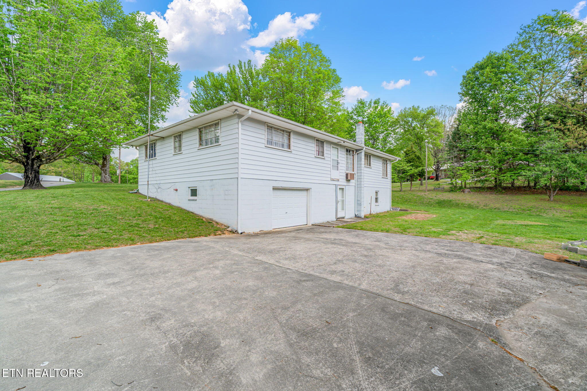126 Hicks Lane Rockwood TN 37854
