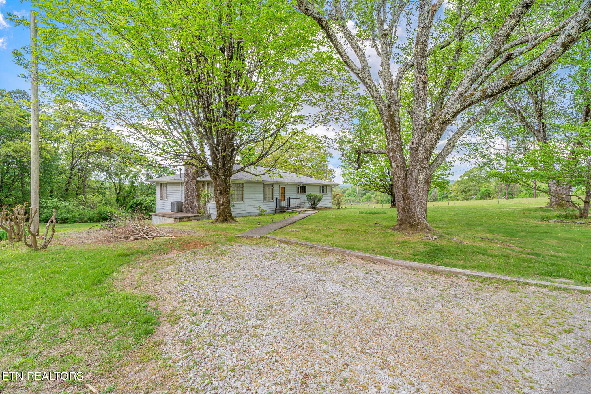 126 Hicks Lane Rockwood TN 37854