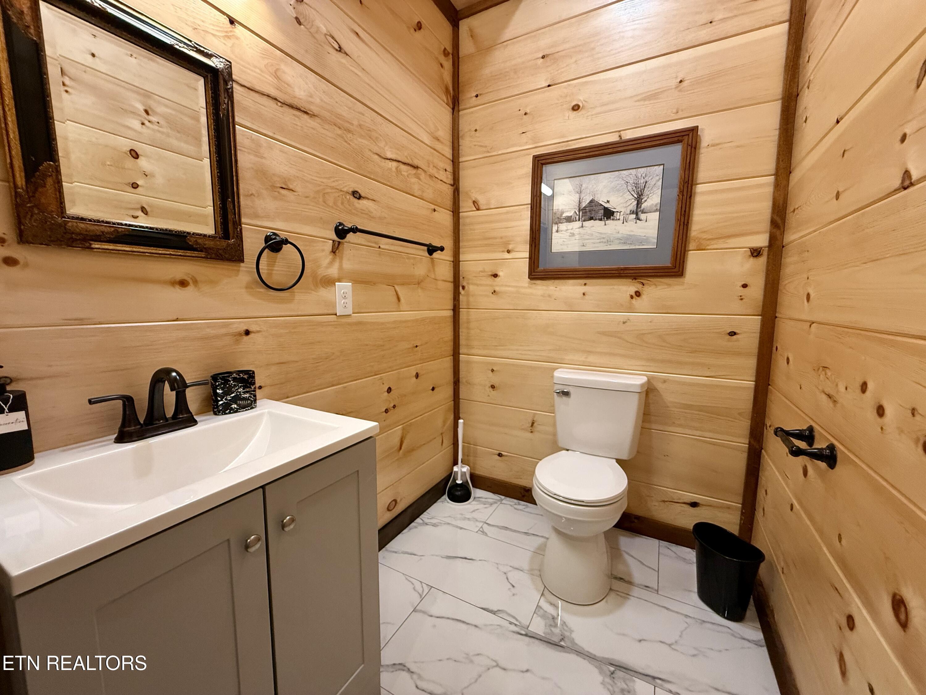 1124 Sanctuary Shores Way Sevierville TN 37876