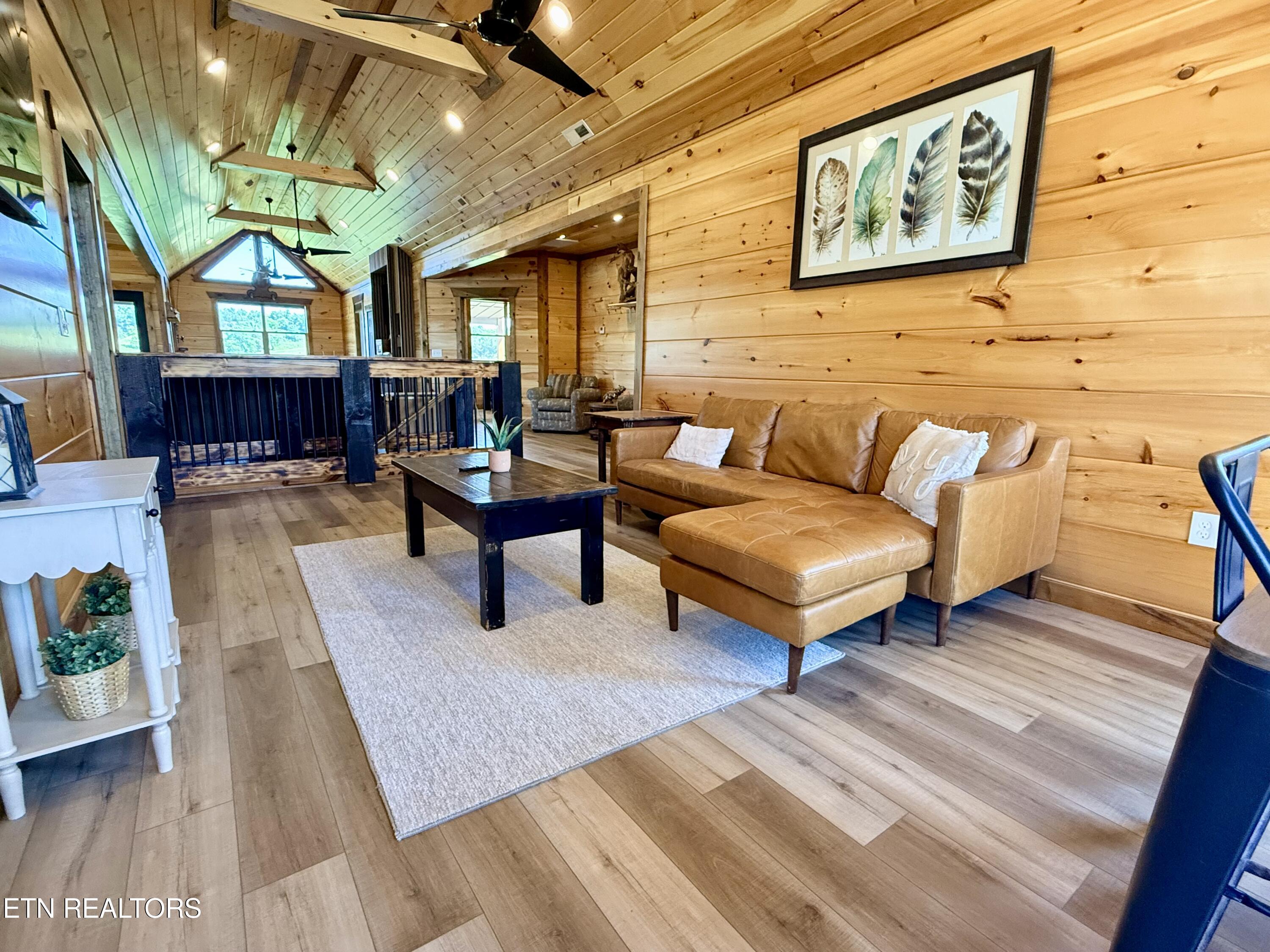 1124 Sanctuary Shores Way Sevierville TN 37876
