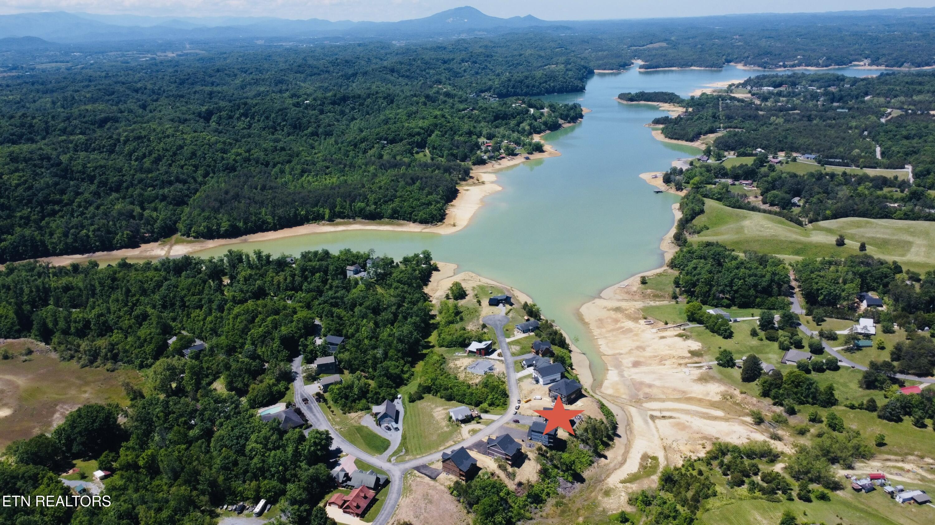 1124 Sanctuary Shores Way Sevierville TN 37876