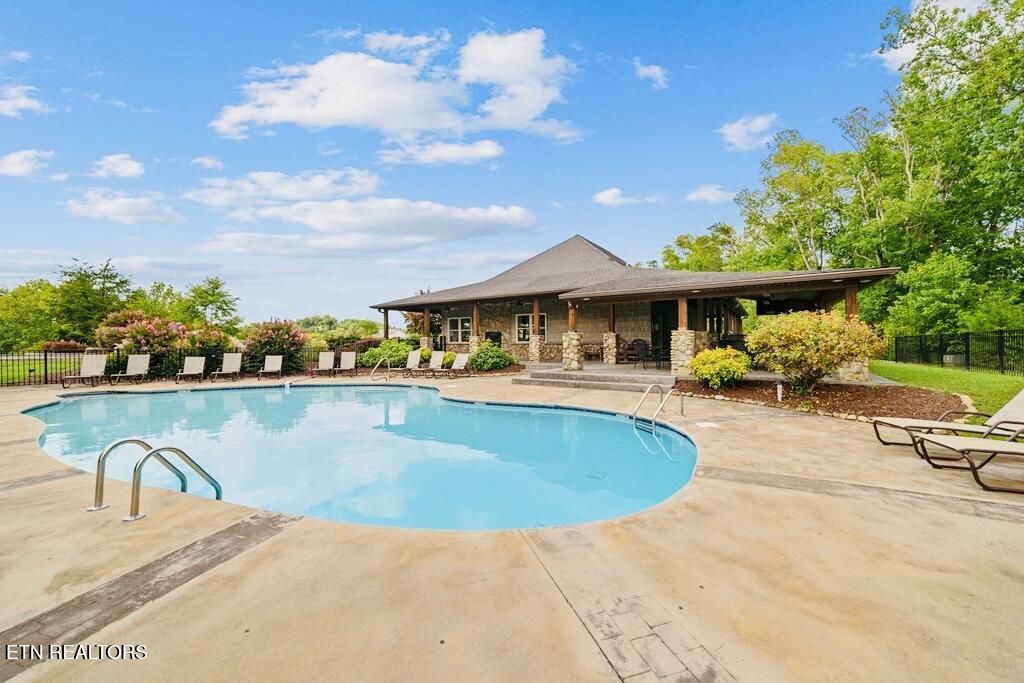 1124 Sanctuary Shores Way Sevierville TN 37876