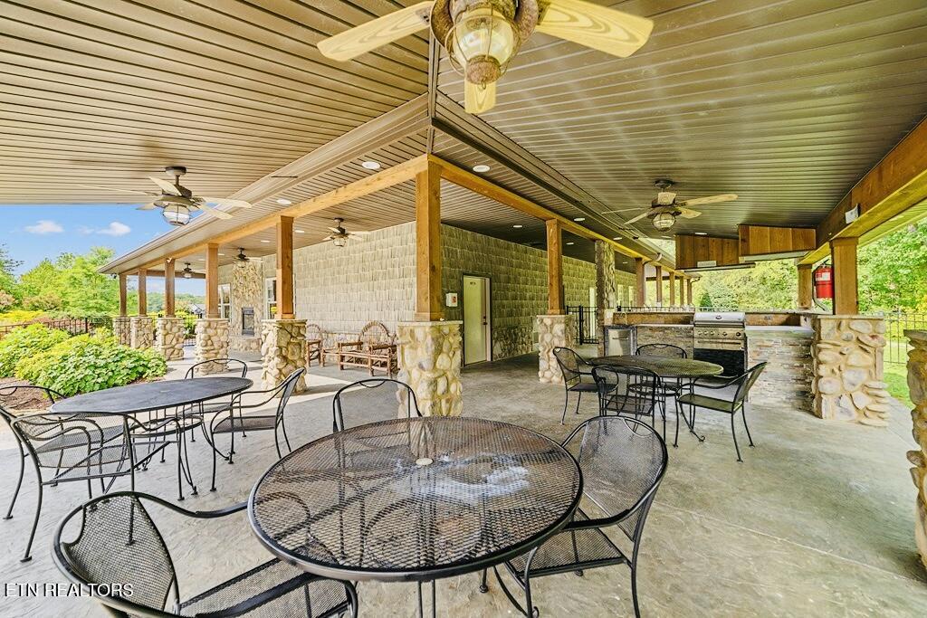 1124 Sanctuary Shores Way Sevierville TN 37876