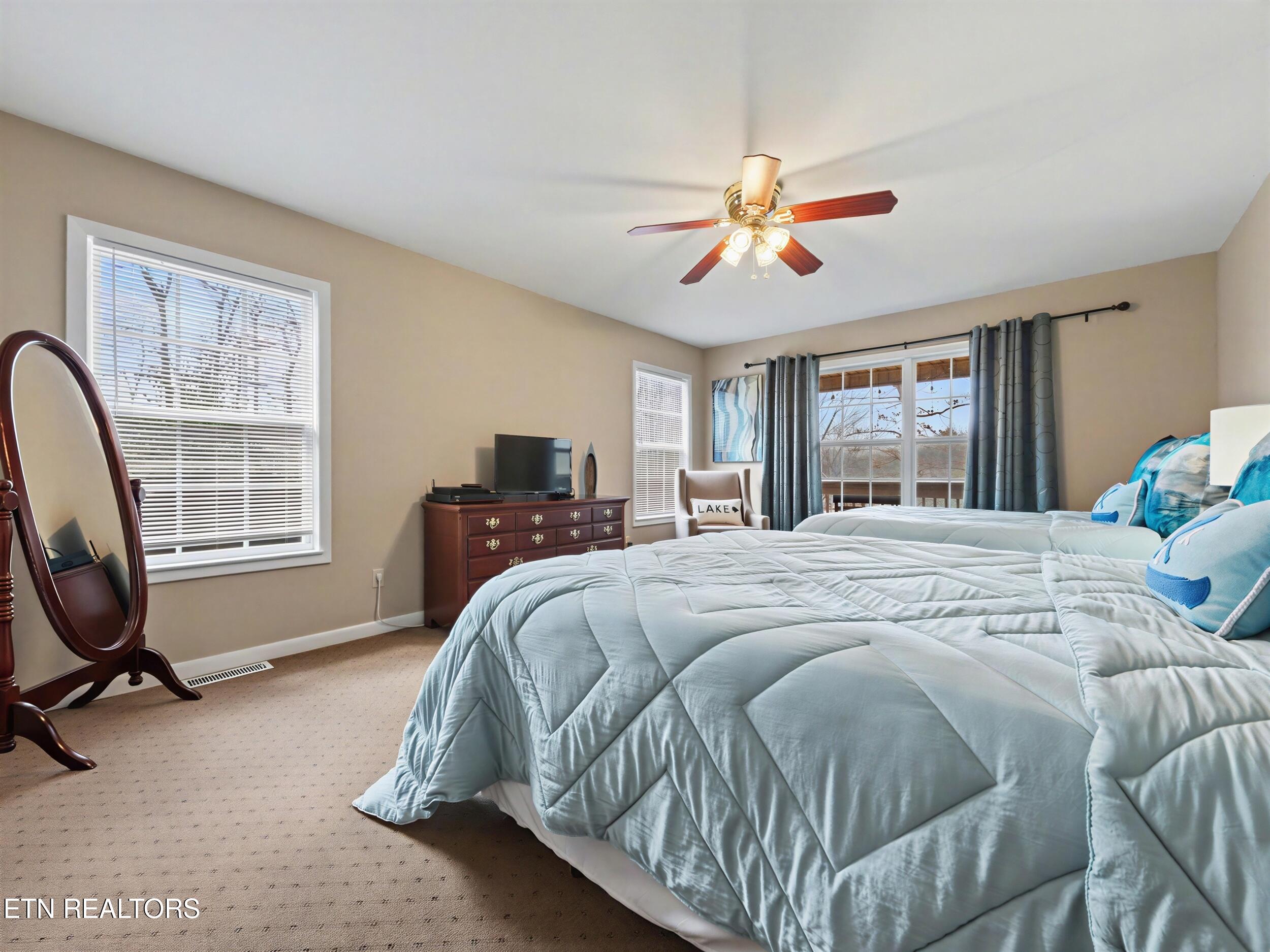1447 Cove Pointe Road Lafollette TN 37766