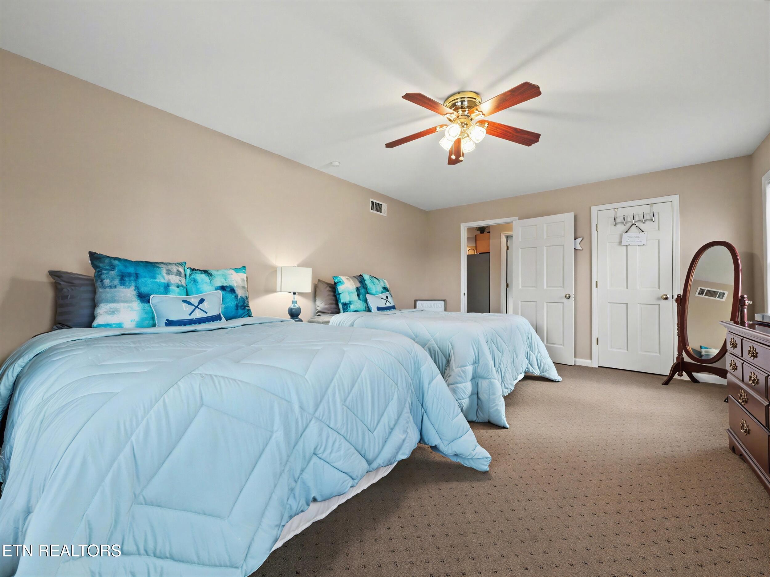 1447 Cove Pointe Road Lafollette TN 37766