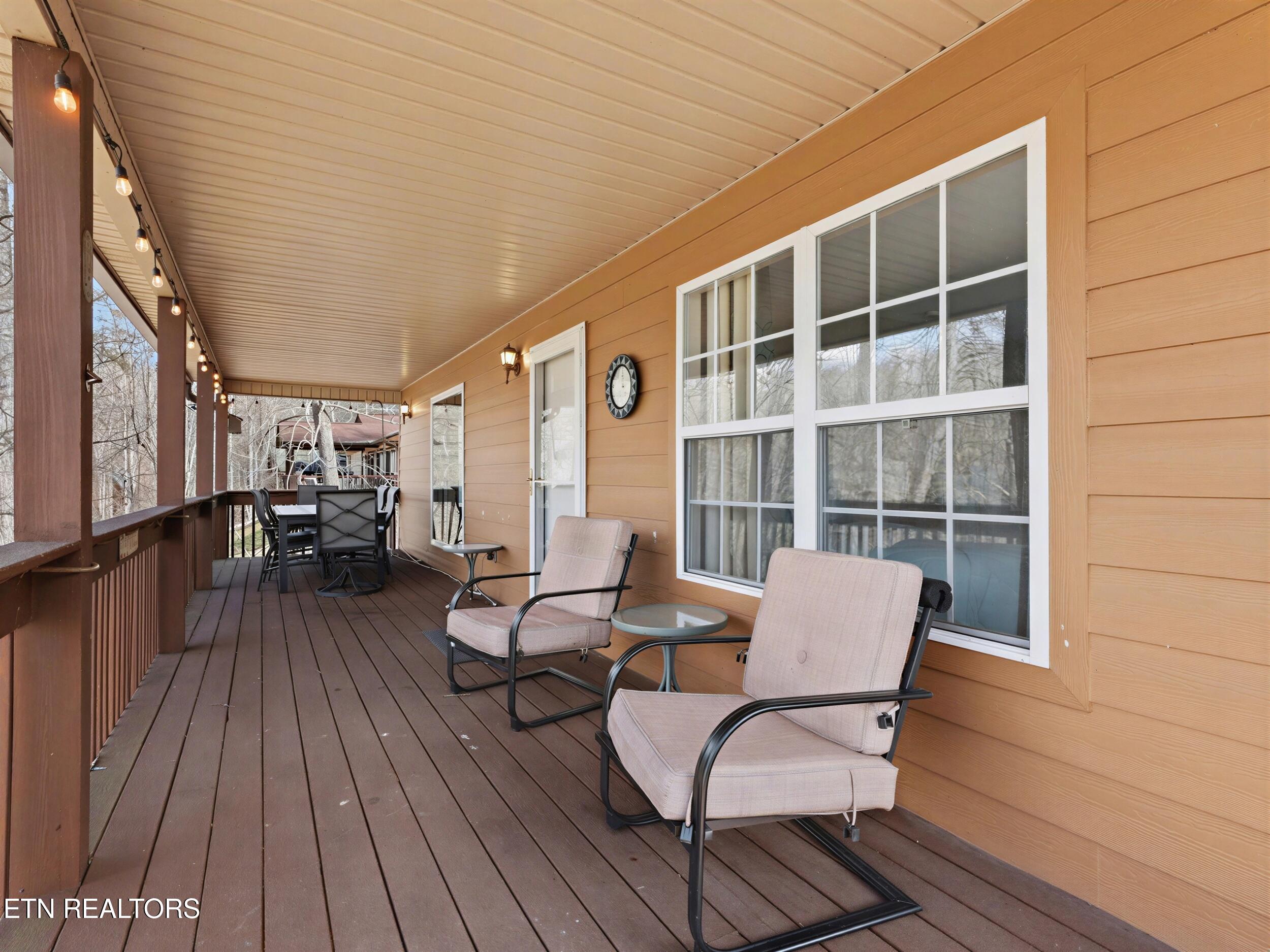 1447 Cove Pointe Road Lafollette TN 37766