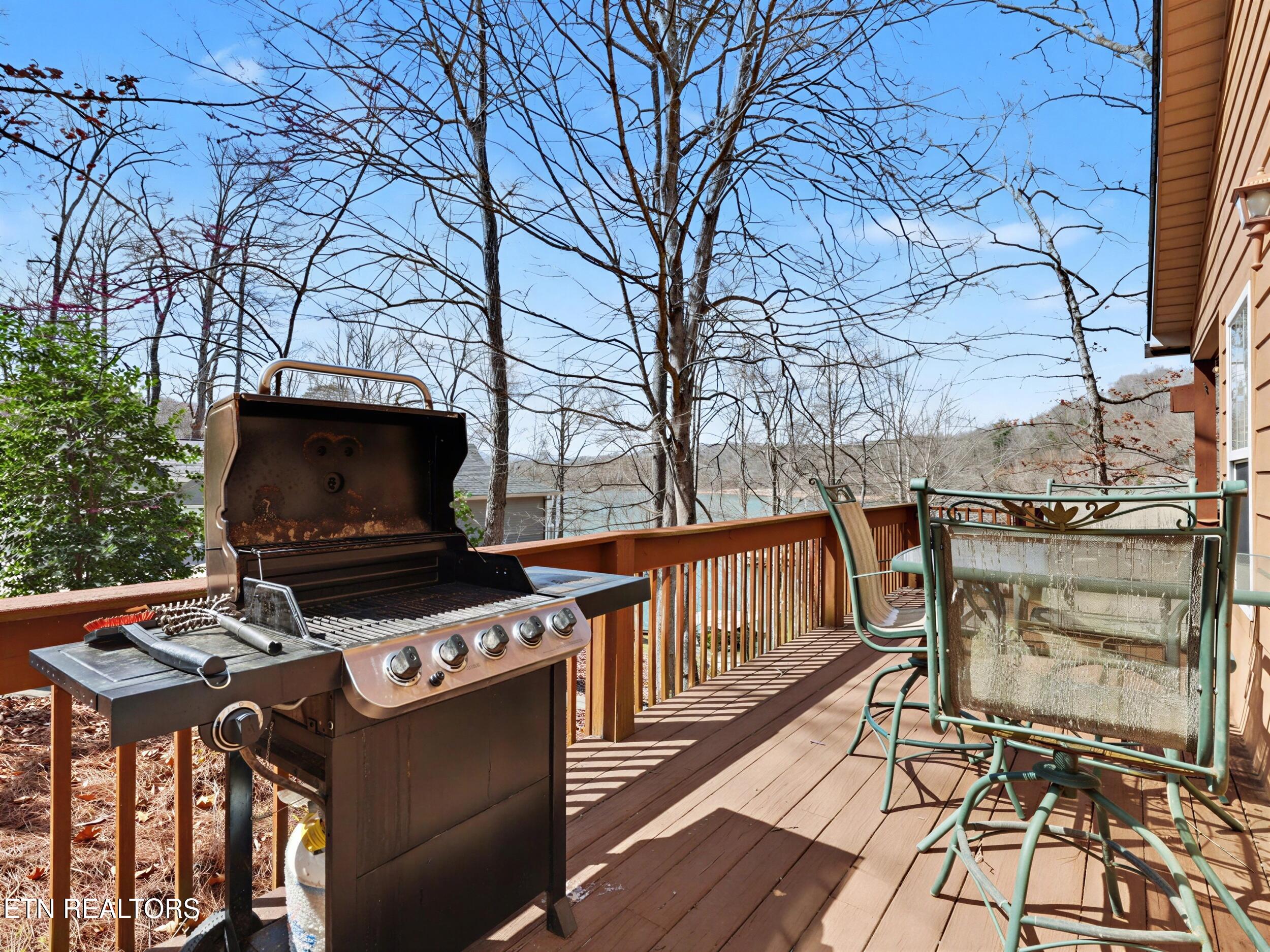 1447 Cove Pointe Road Lafollette TN 37766