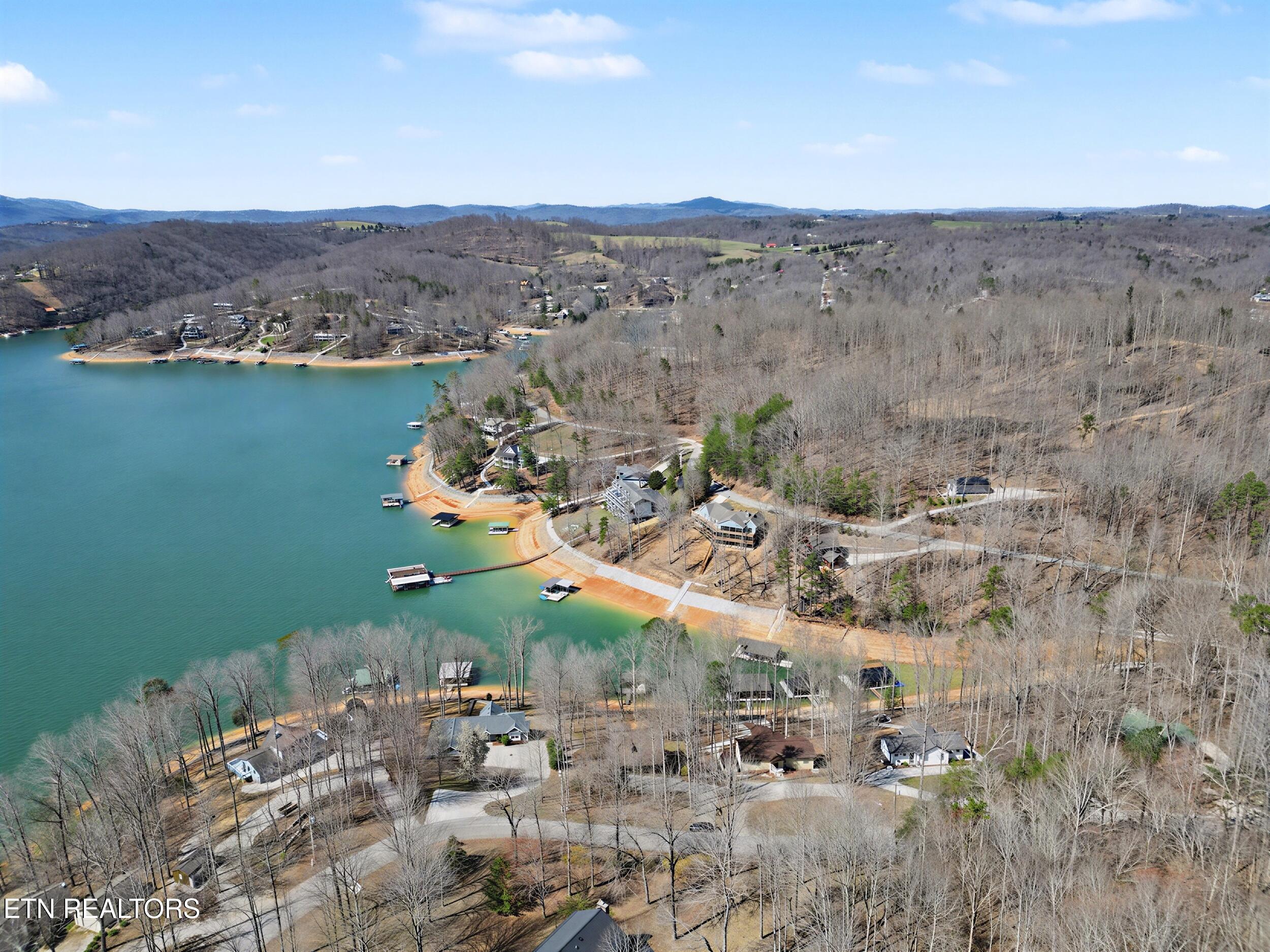 1447 Cove Pointe Road Lafollette TN 37766