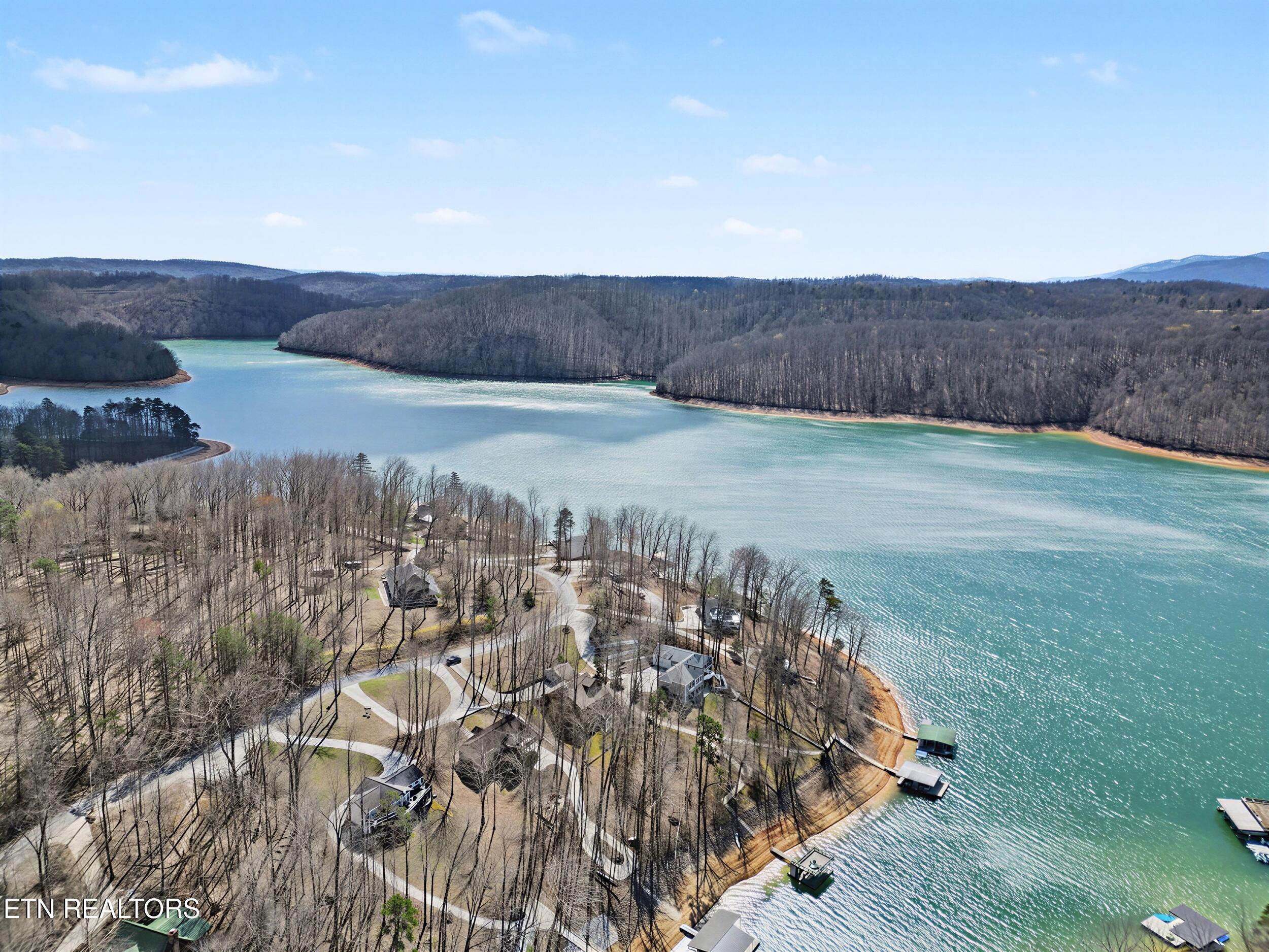 1447 Cove Pointe Road Lafollette TN 37766