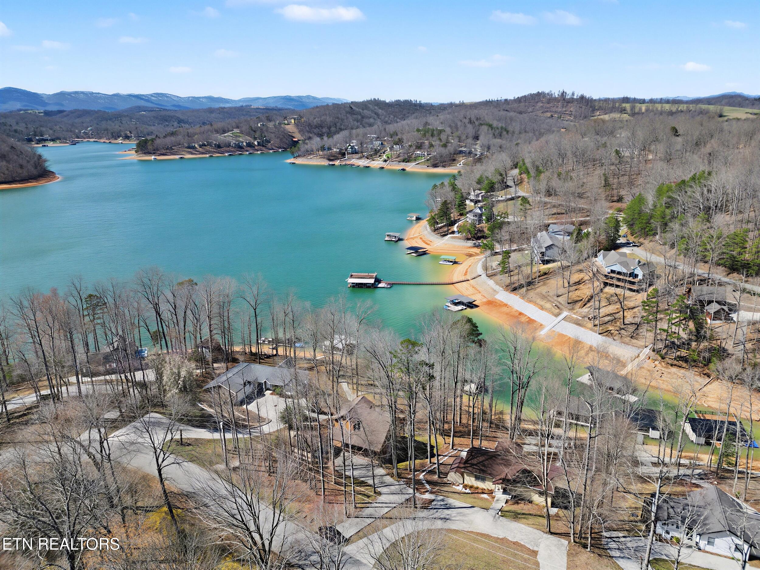 1447 Cove Pointe Road Lafollette TN 37766