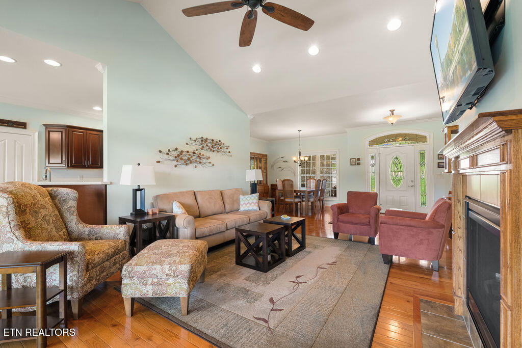 422 Wewoka Circle Loudon TN 37774