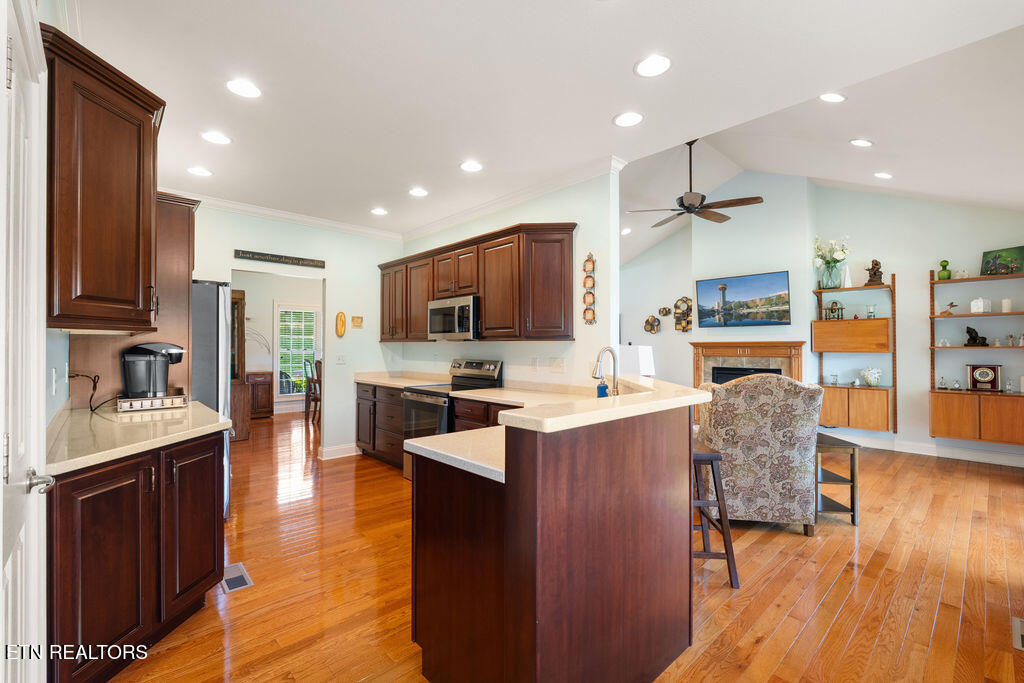 422 Wewoka Circle Loudon TN 37774