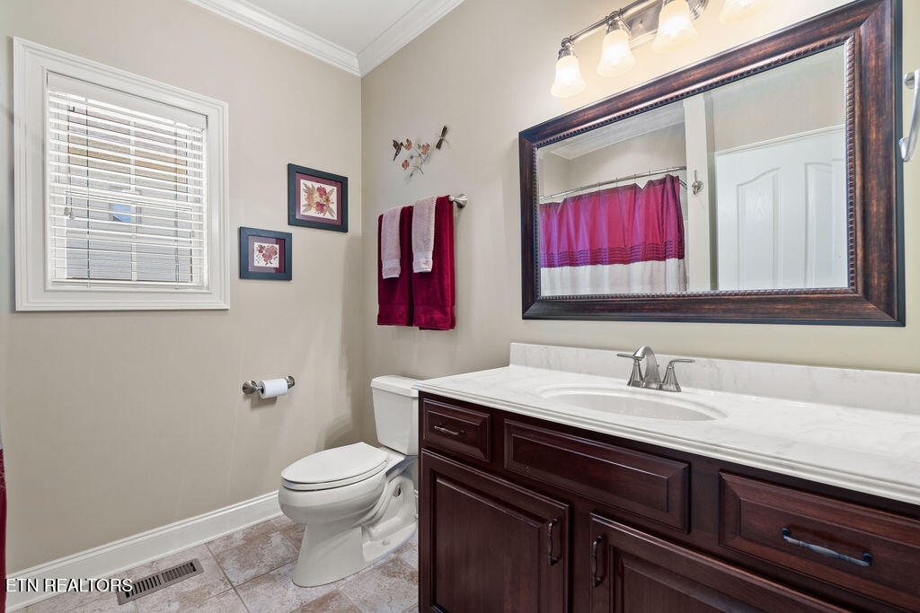 422 Wewoka Circle Loudon TN 37774