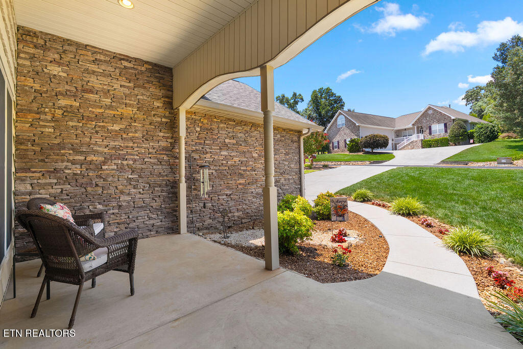422 Wewoka Circle Loudon TN 37774