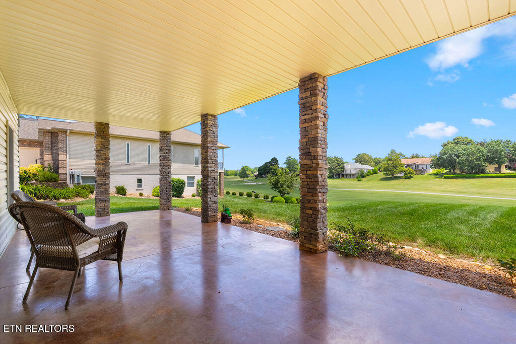 422 Wewoka Circle Loudon TN 37774
