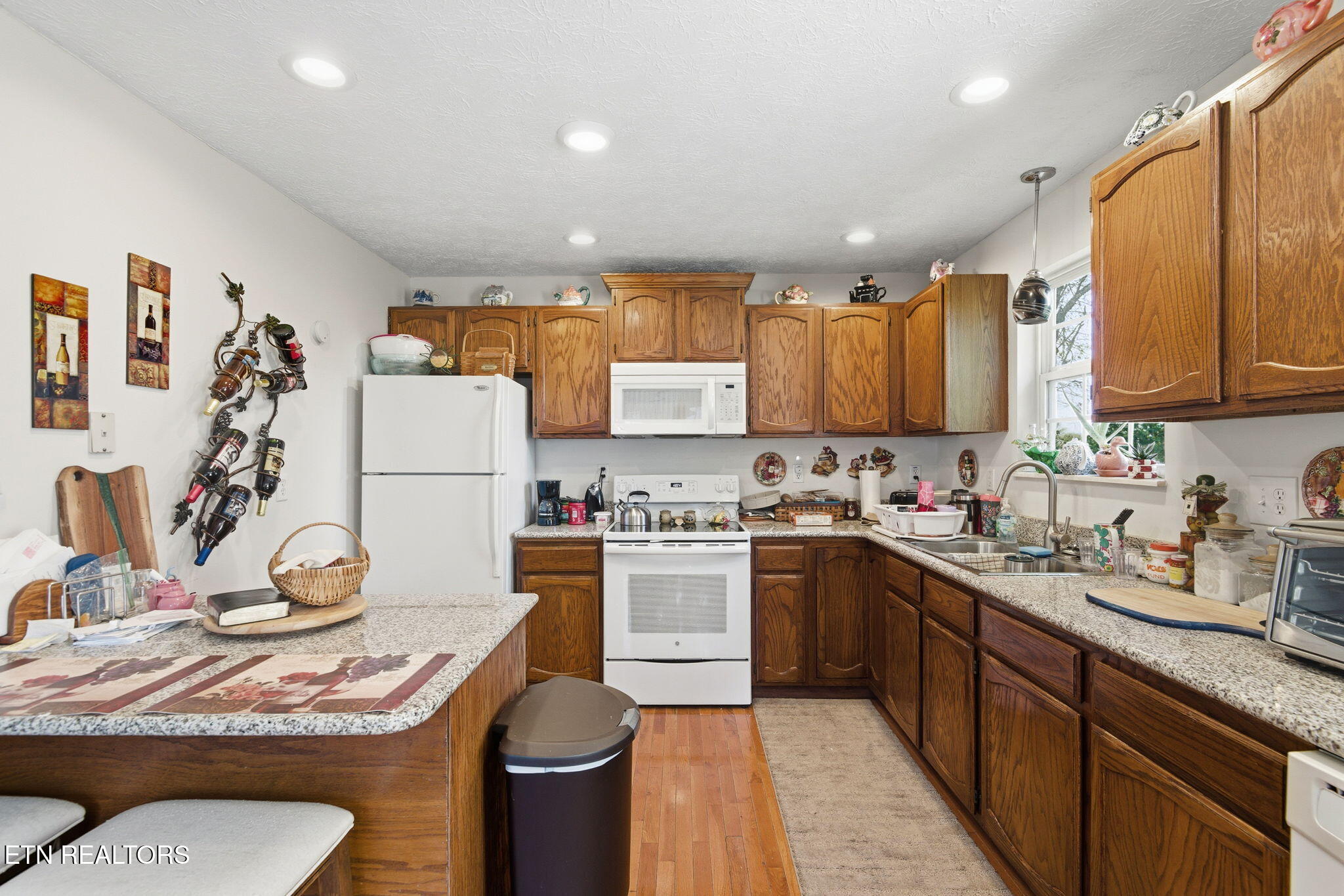 717 Shaw Street Clinton TN 37716