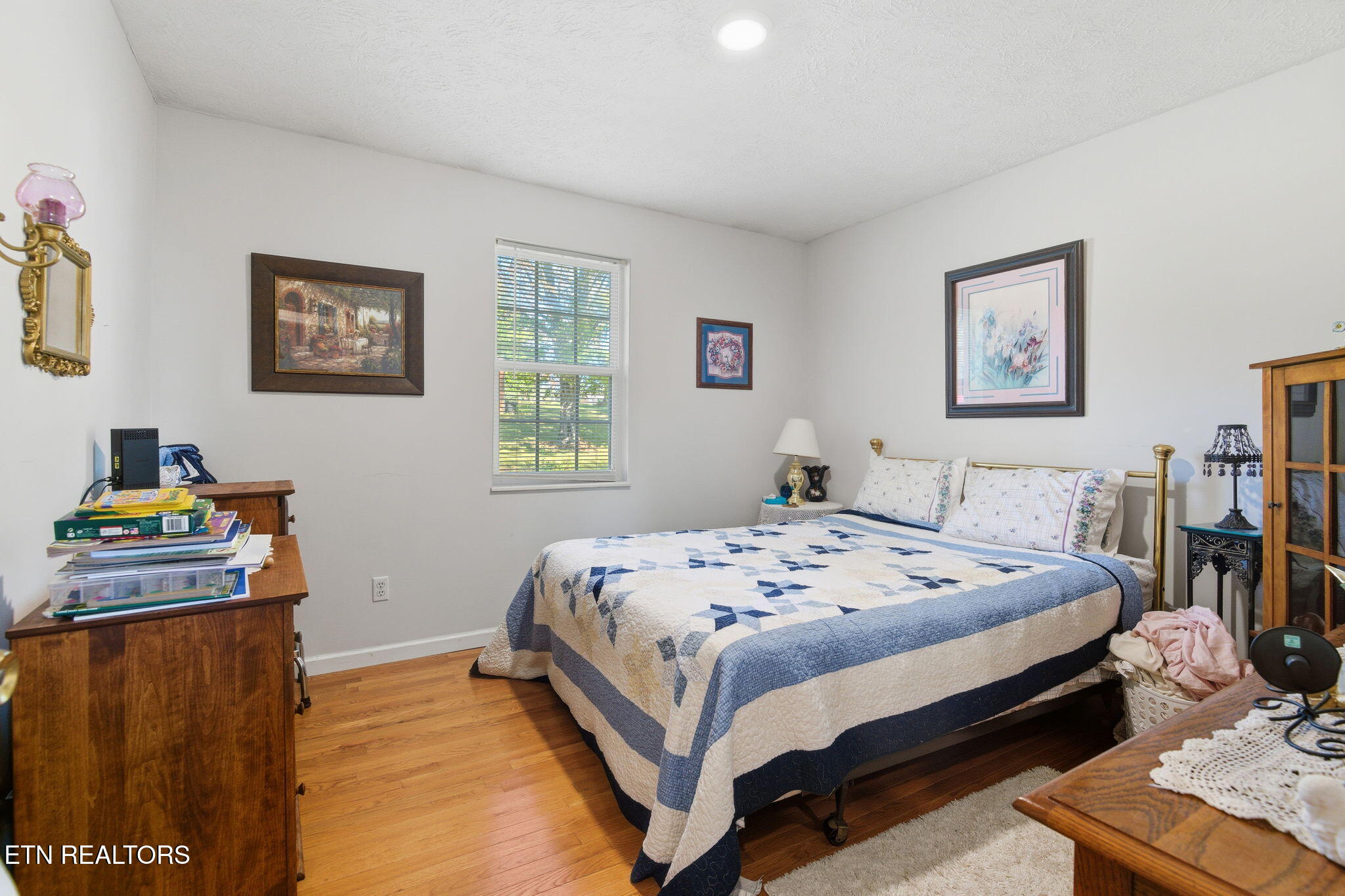 717 Shaw Street Clinton TN 37716