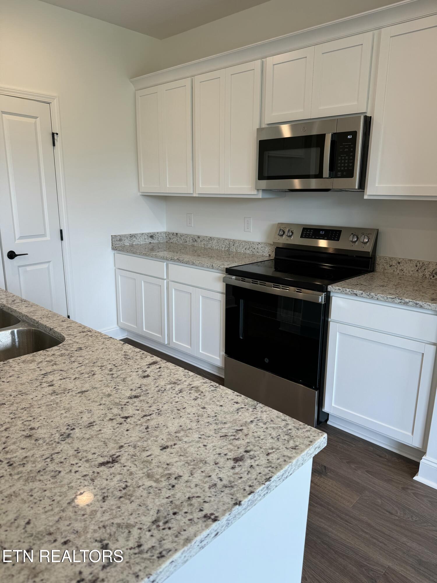 1704 Bennett Village Drive Maryville TN 37804