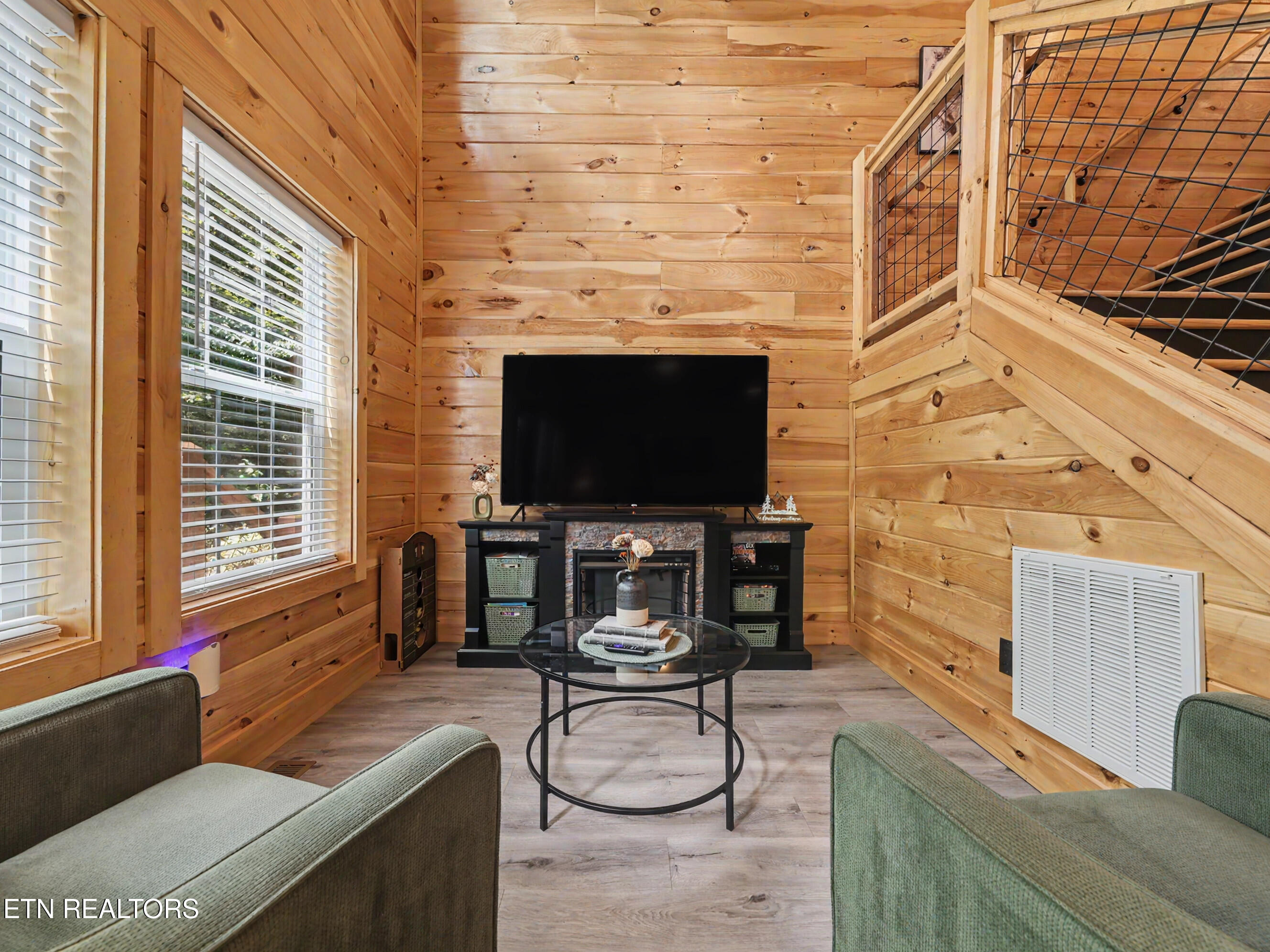 945 Green Bay Drive Sevierville TN 37876
