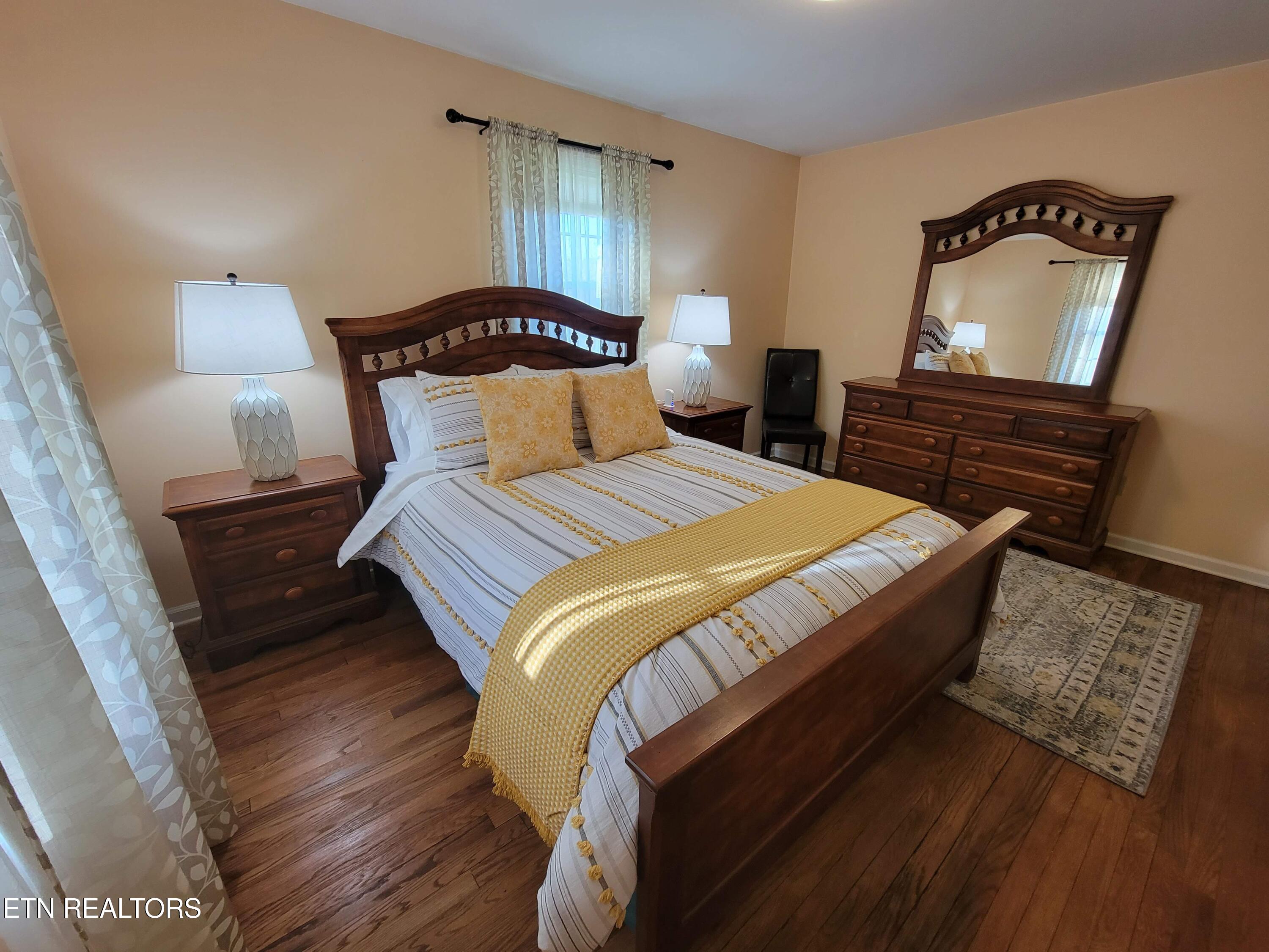 1192 Lakeview Road Lenoir City TN 37772