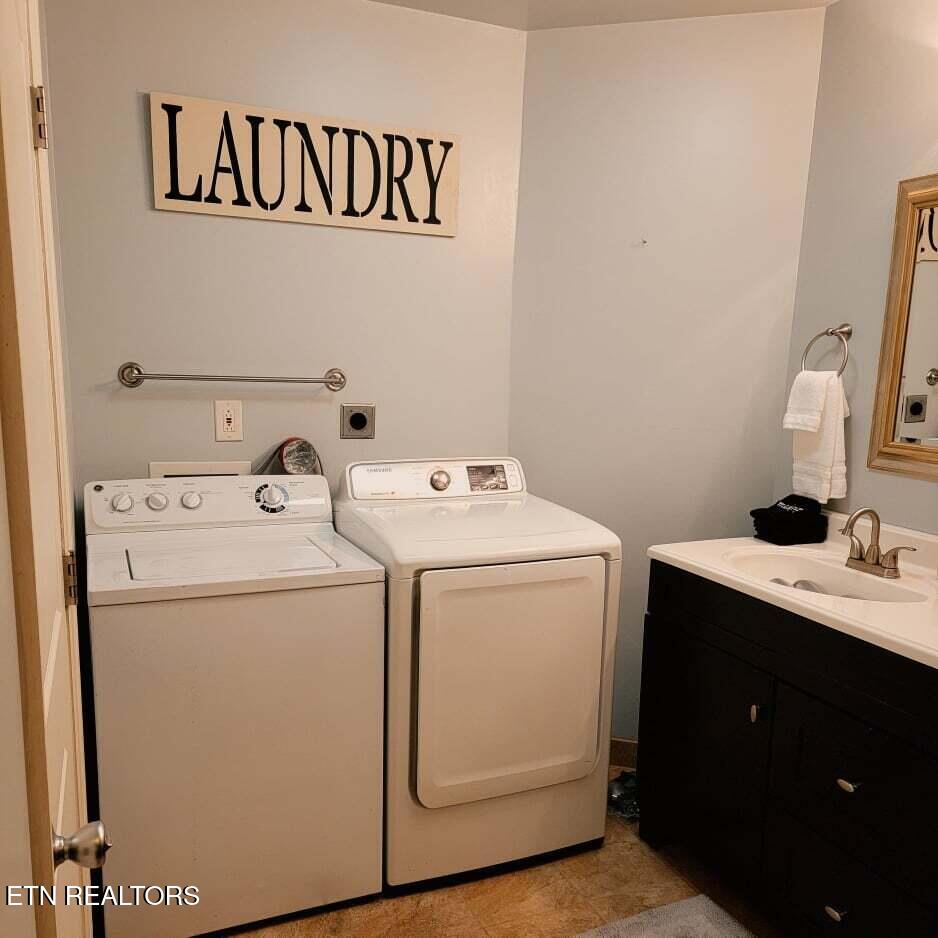 1192 Lakeview Road Lenoir City TN 37772