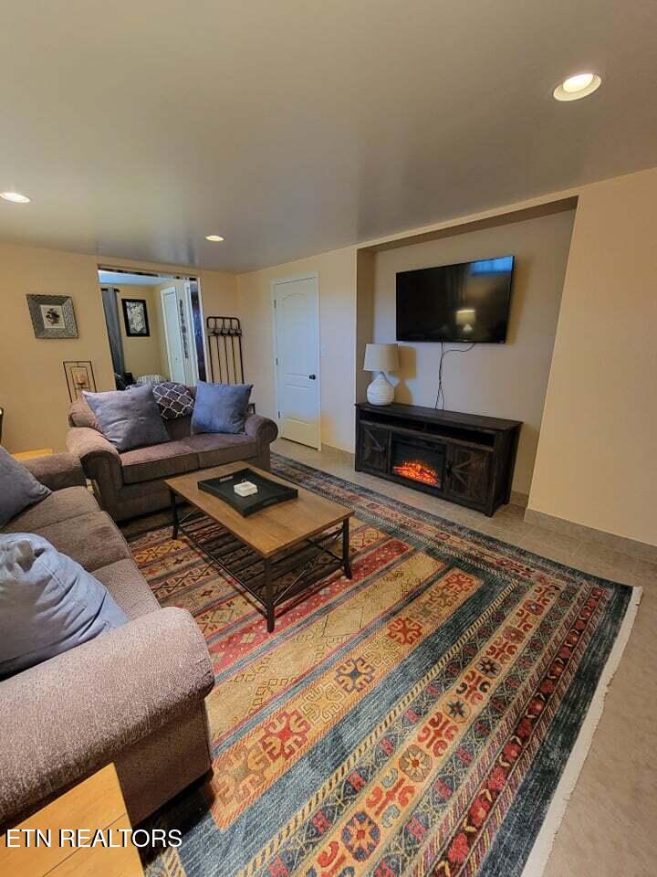 1192 Lakeview Road Lenoir City TN 37772