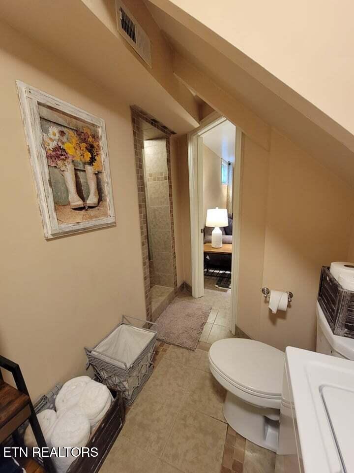 1192 Lakeview Road Lenoir City TN 37772