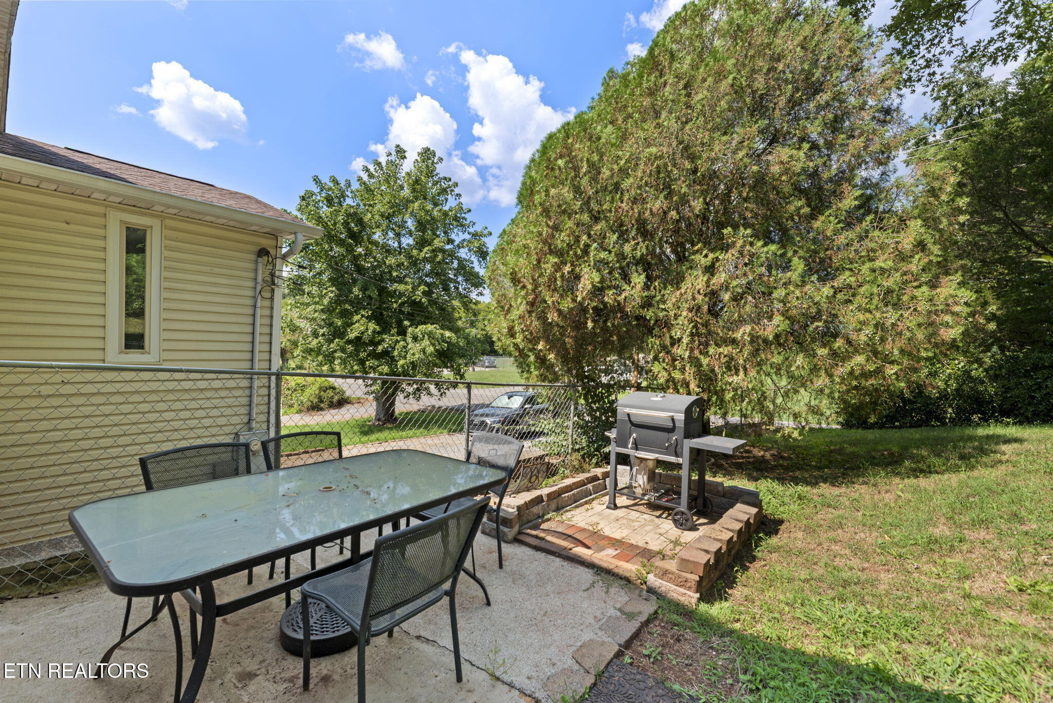1192 Lakeview Road Lenoir City TN 37772