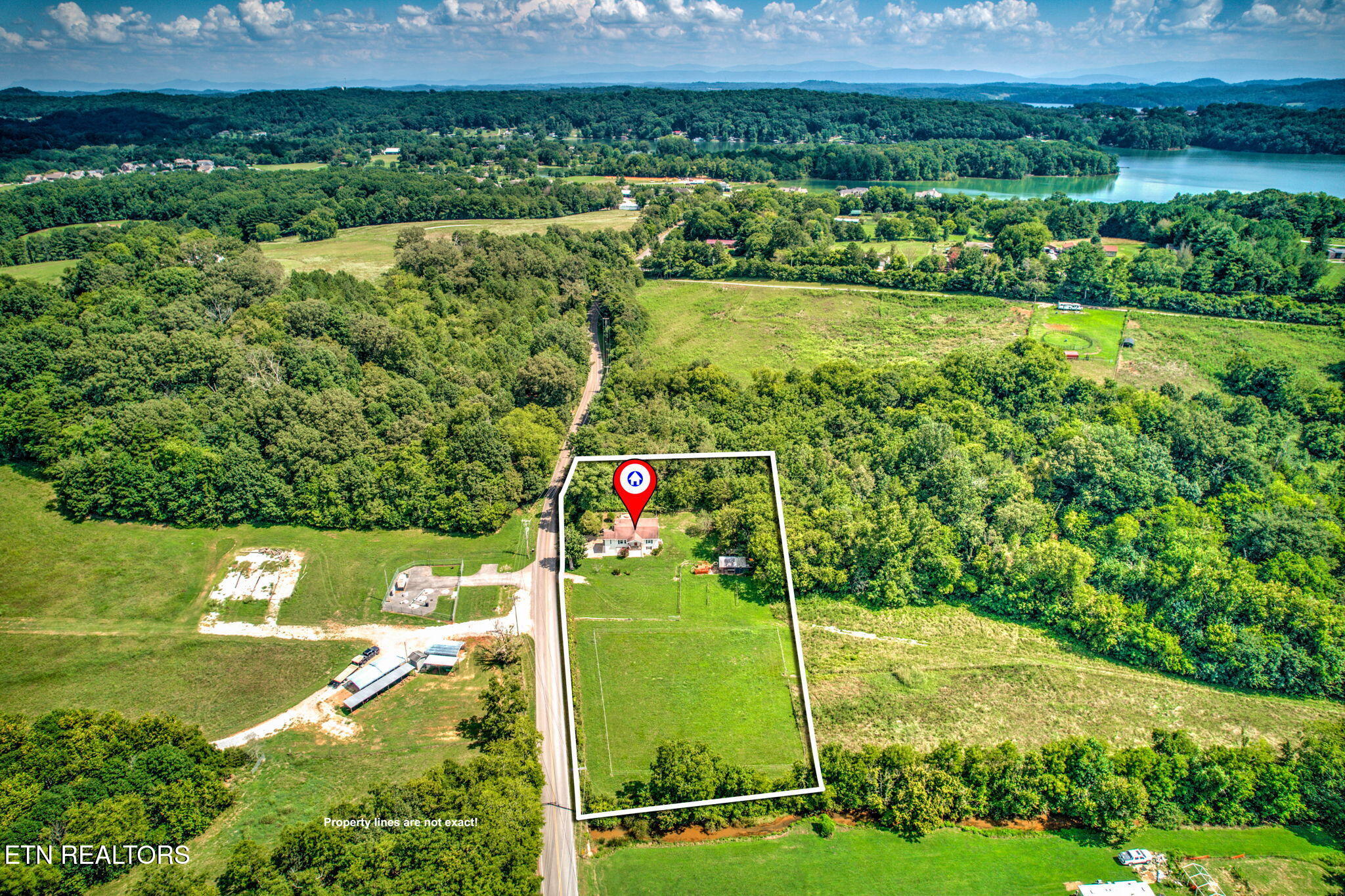 1192 Lakeview Road Lenoir City TN 37772