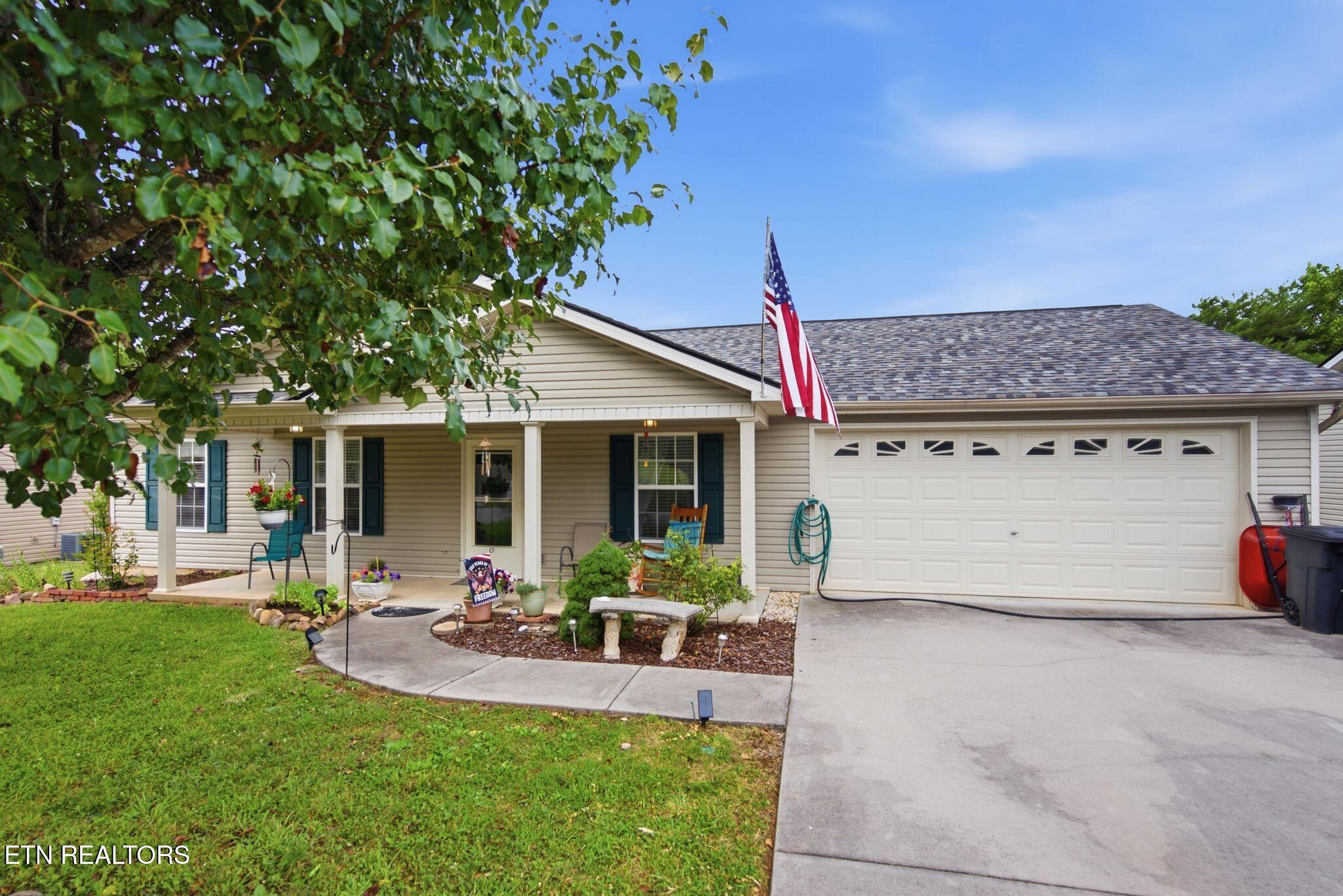 5115 Cedar Knoll Drive Corryton TN 37721