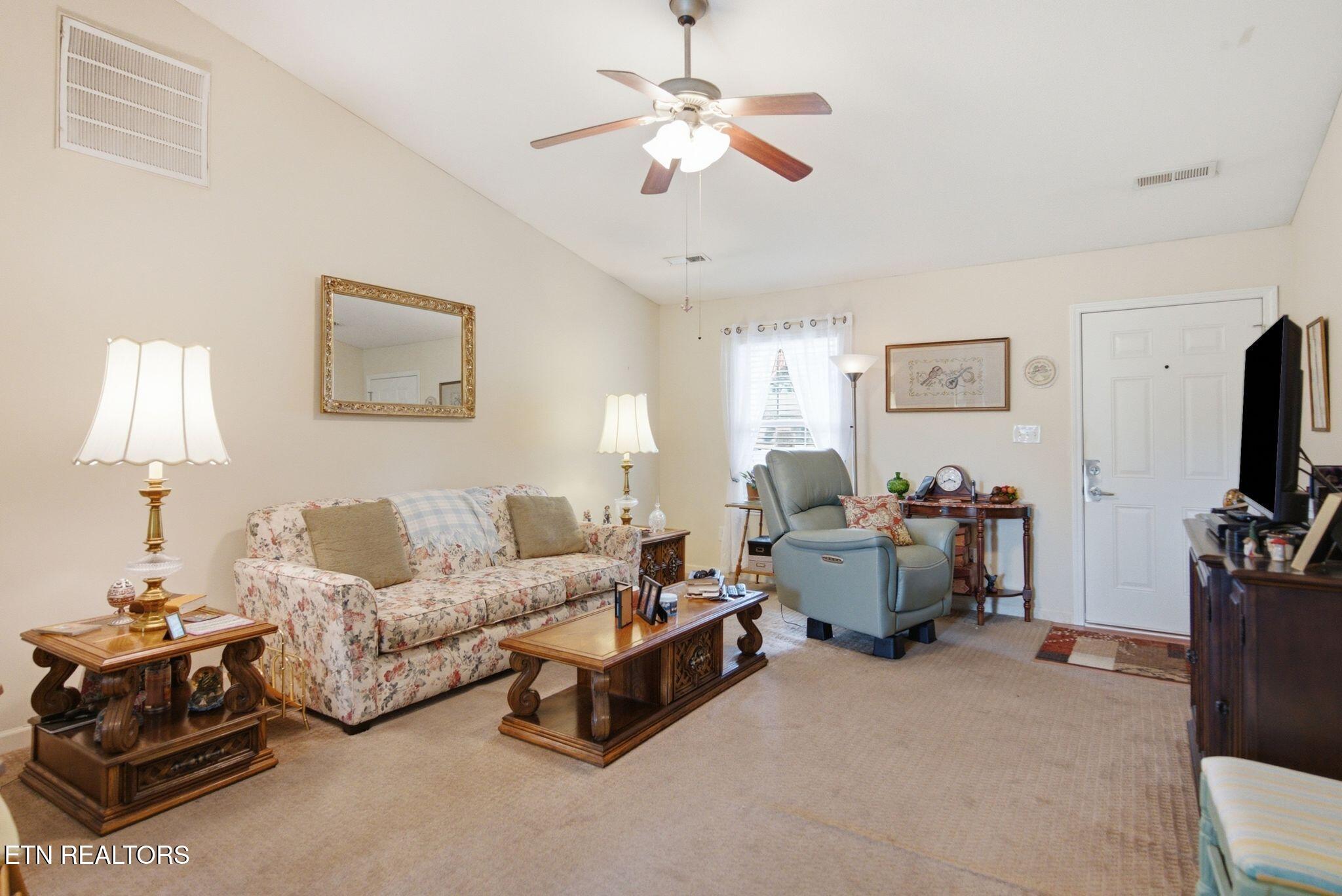 5115 Cedar Knoll Drive Corryton TN 37721