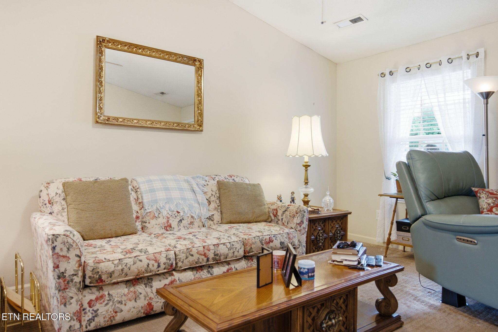 5115 Cedar Knoll Drive Corryton TN 37721