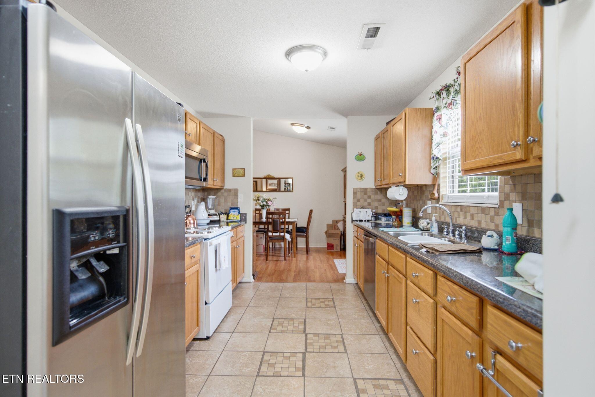 5115 Cedar Knoll Drive Corryton TN 37721
