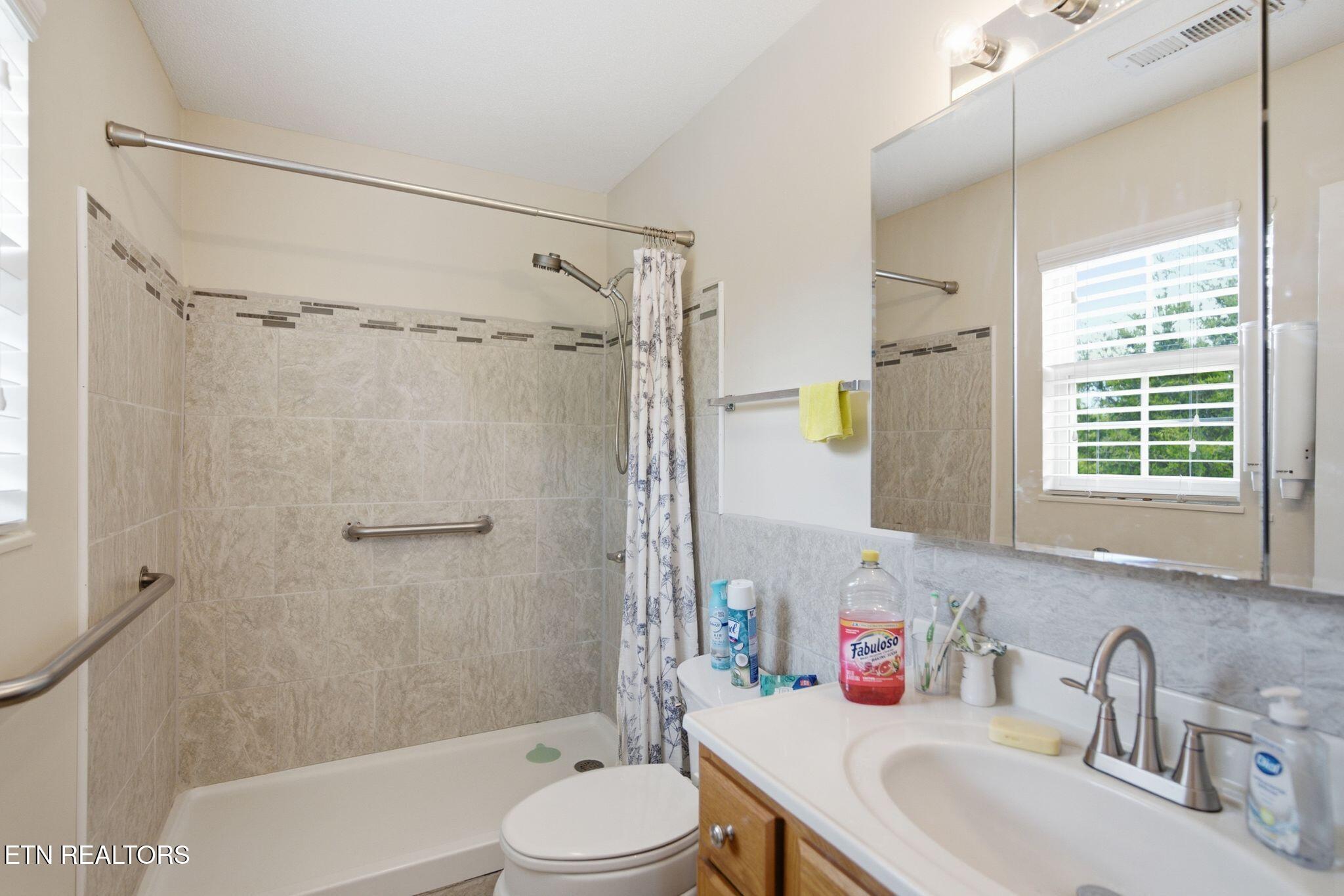 5115 Cedar Knoll Drive Corryton TN 37721