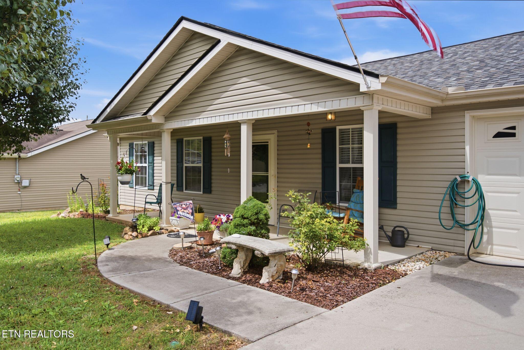 5115 Cedar Knoll Drive Corryton TN 37721
