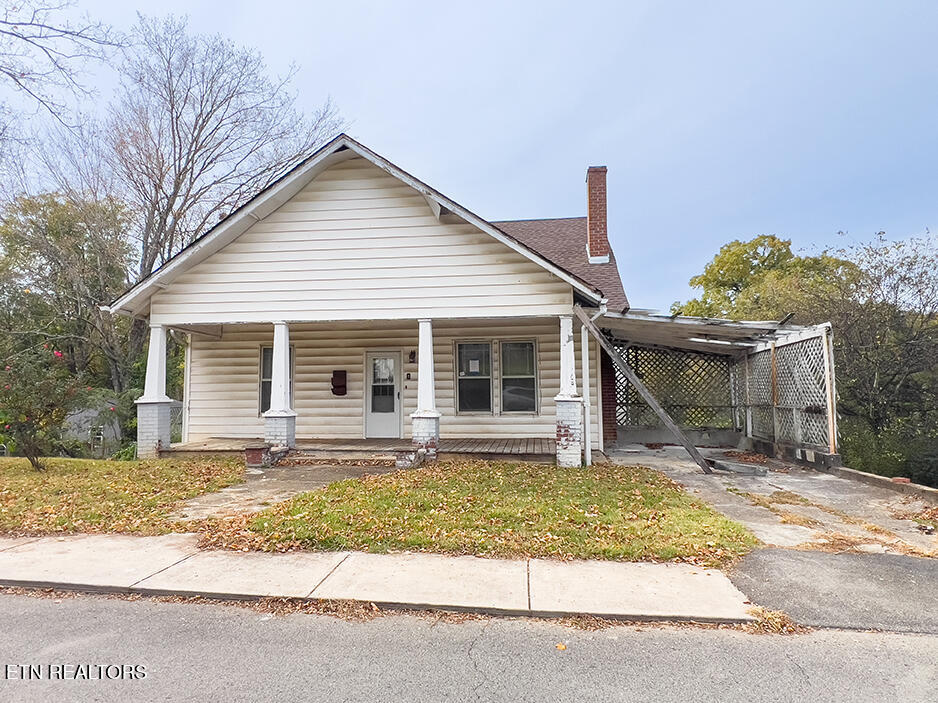 1202 Georgia Avenue Athens TN 37303