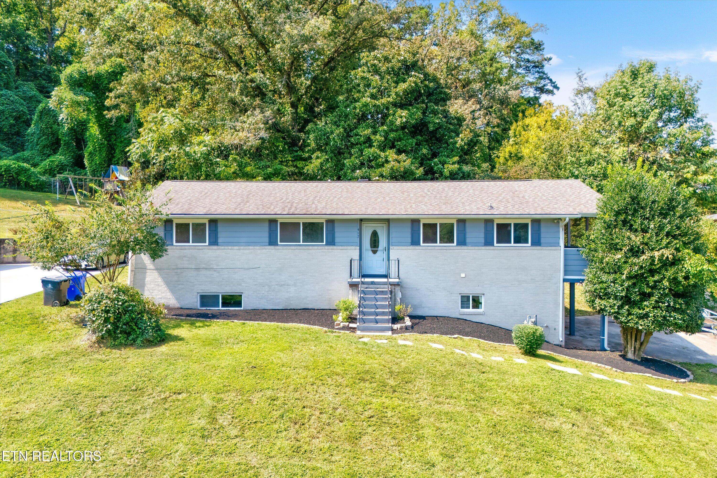 417 Bridge View Lane Knoxville TN 37914