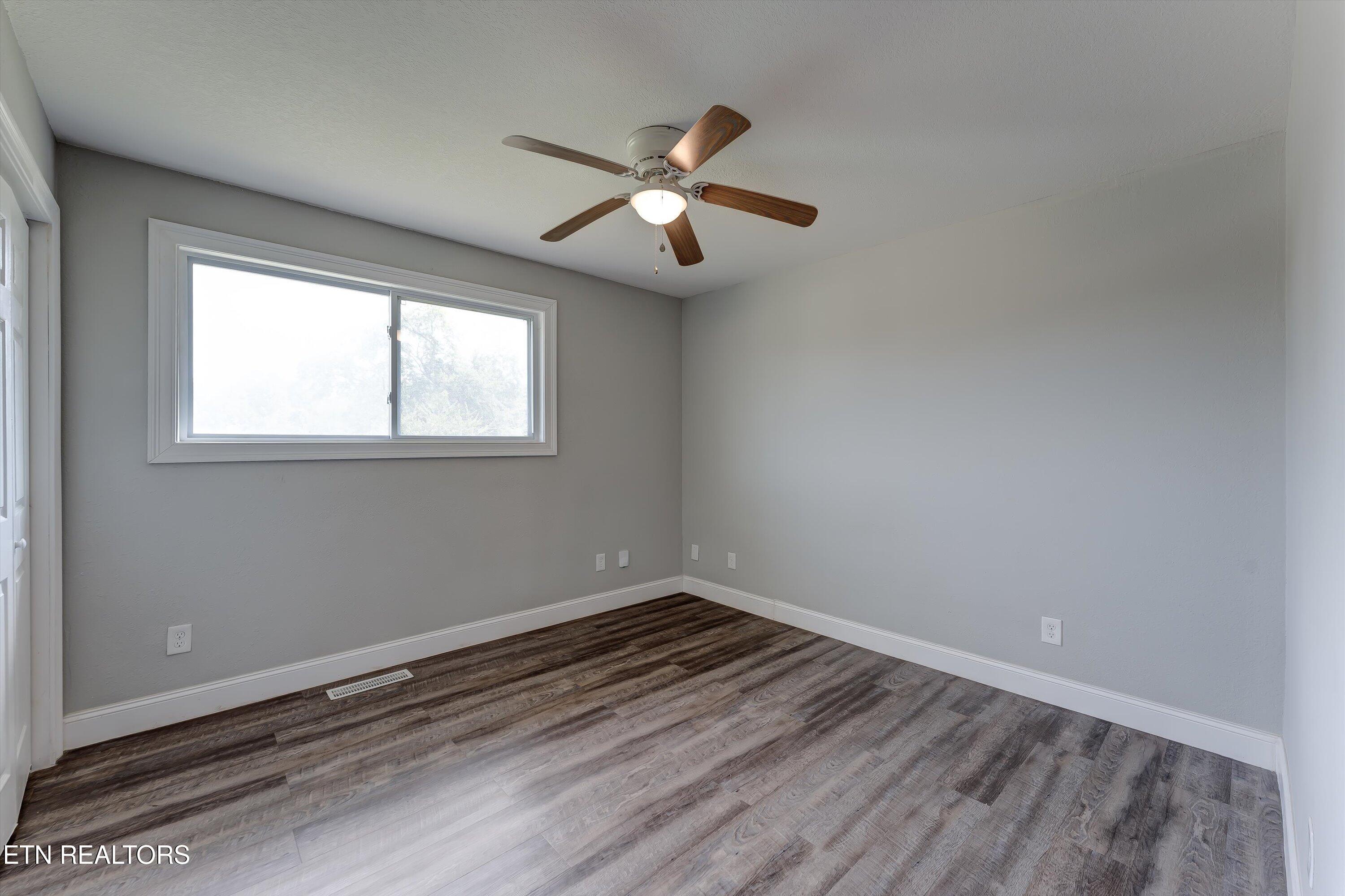 417 Bridge View Lane Knoxville TN 37914