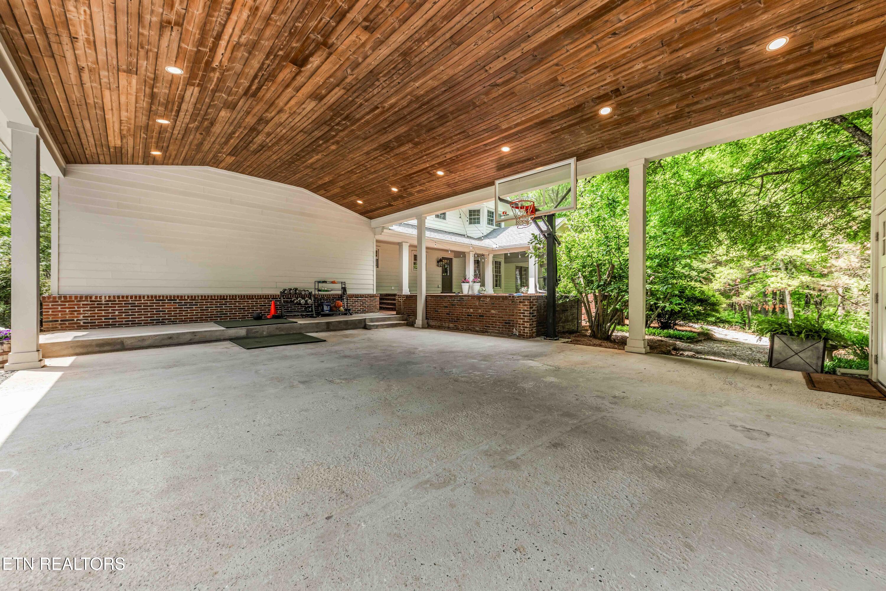 2310 W Gallaher Ferry Road Knoxville TN 37932