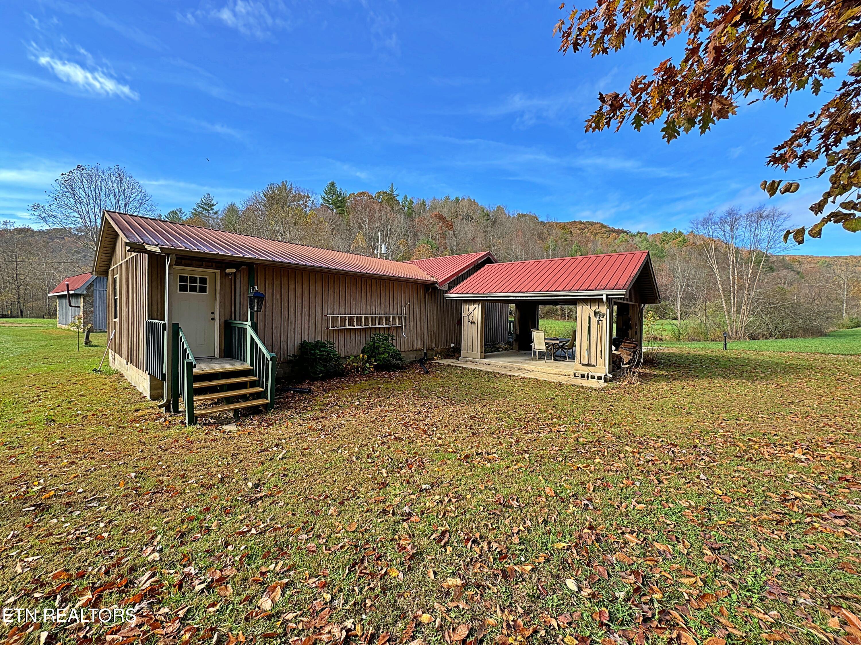 190 Stein Hollow Road Oneida TN 37841