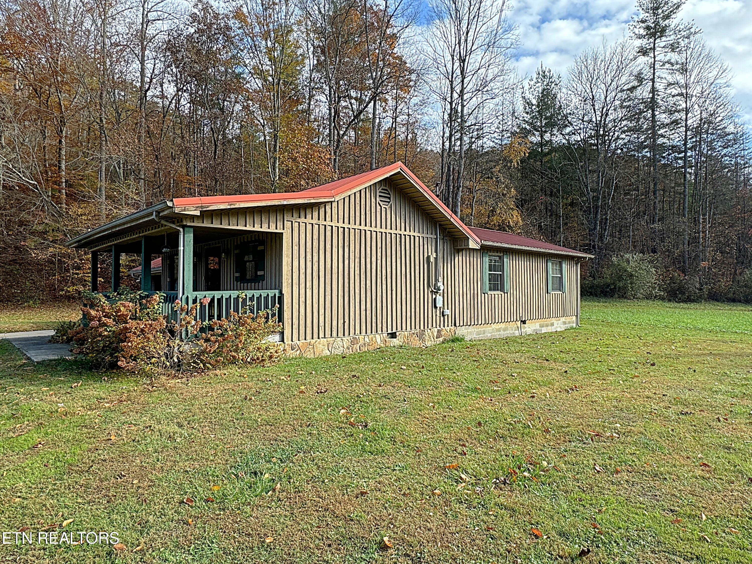 190 Stein Hollow Road Oneida TN 37841