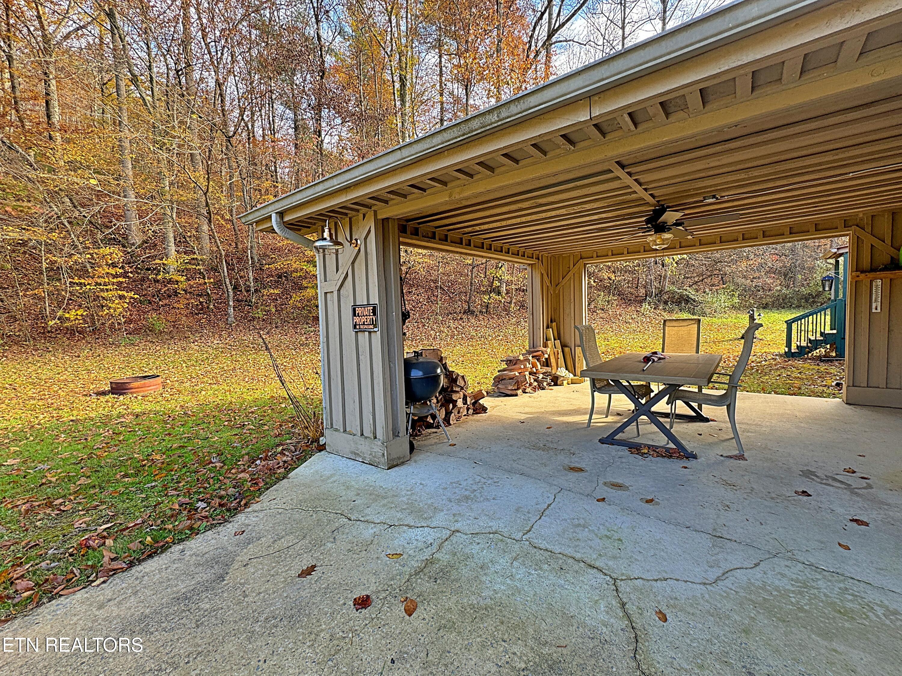 190 Stein Hollow Road Oneida TN 37841