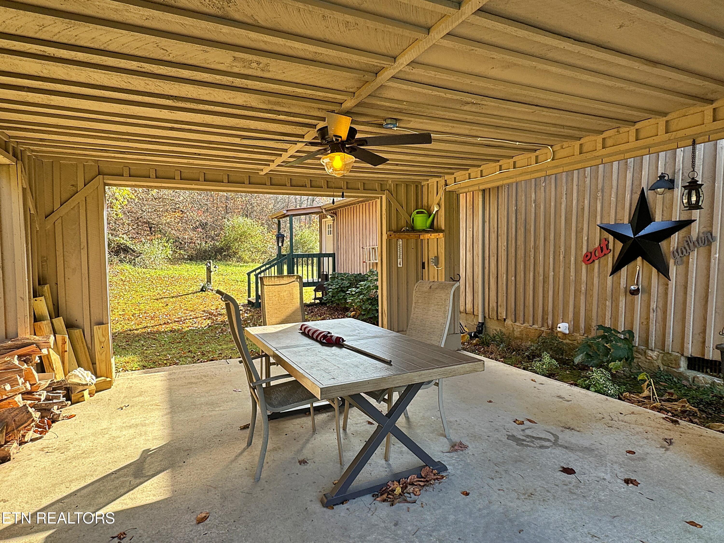 190 Stein Hollow Road Oneida TN 37841